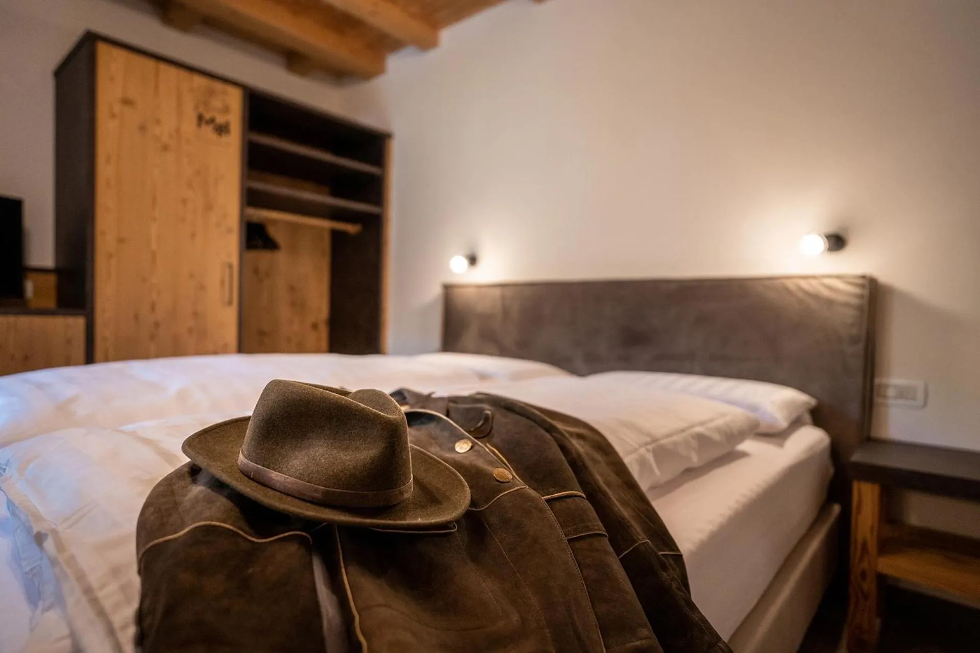 Bedroom, Bed in Hotel Monte44