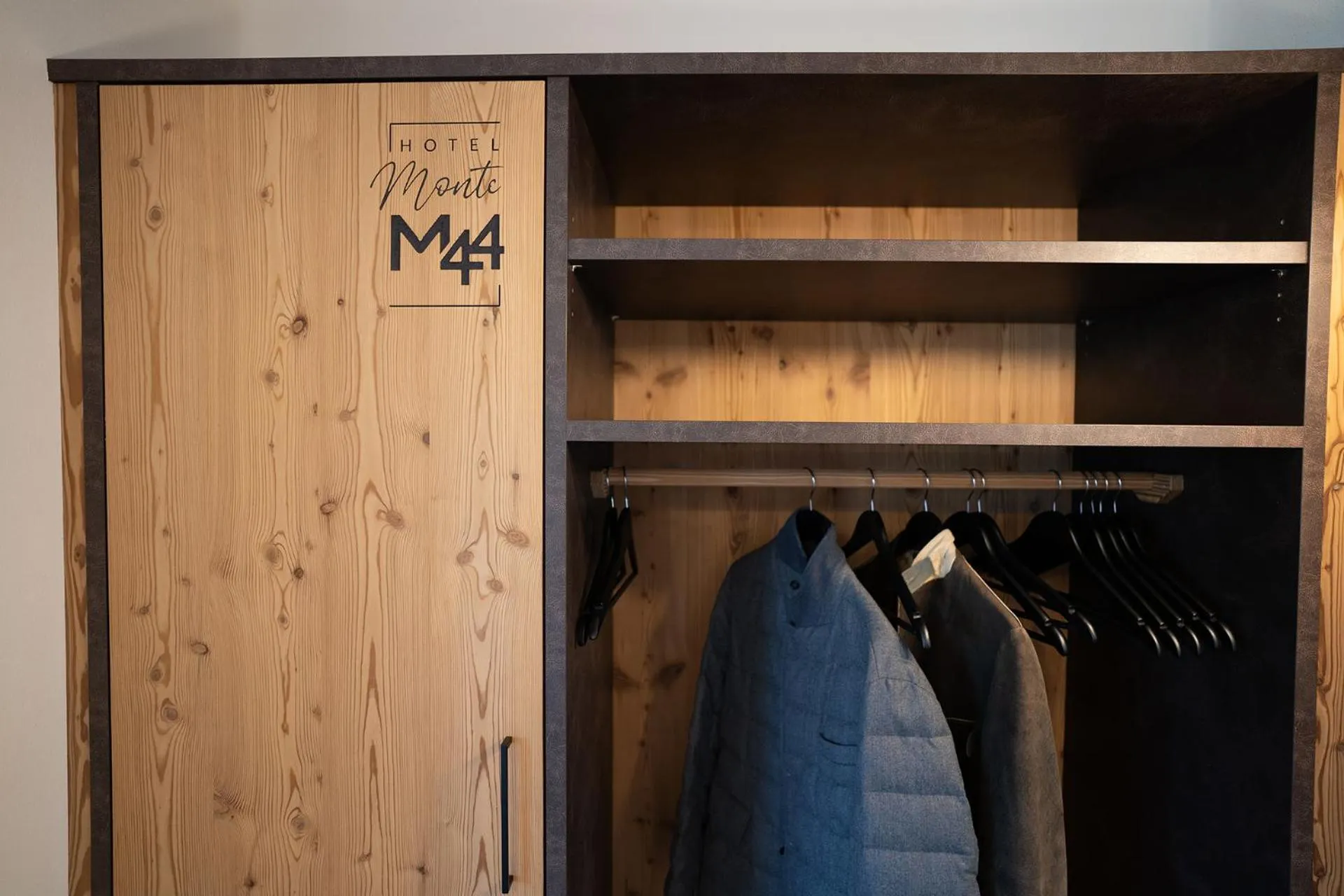 Bedroom in Hotel Monte44