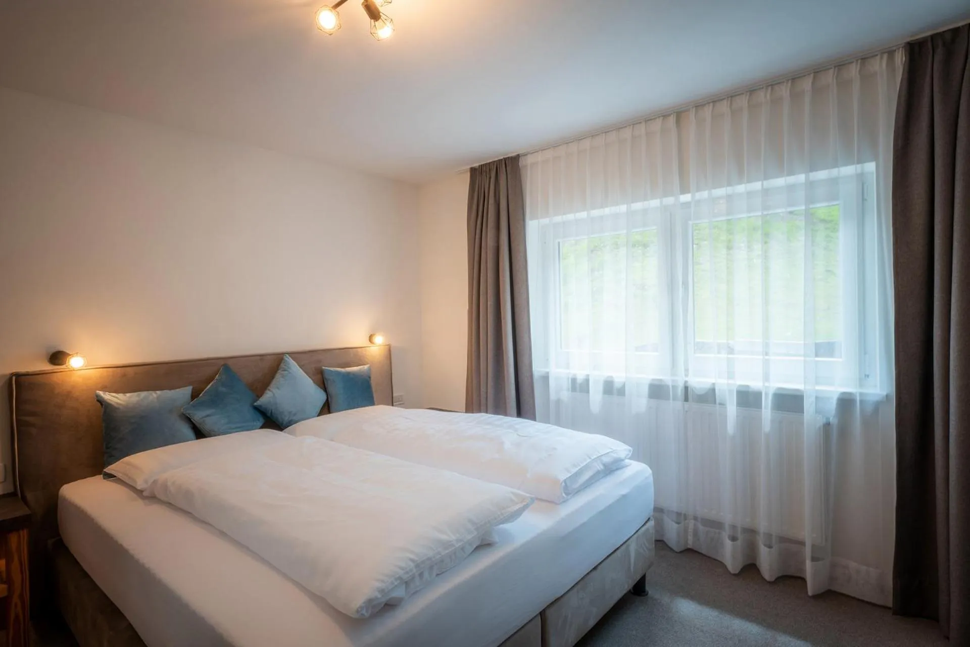 Bedroom, Bed in Hotel Monte44