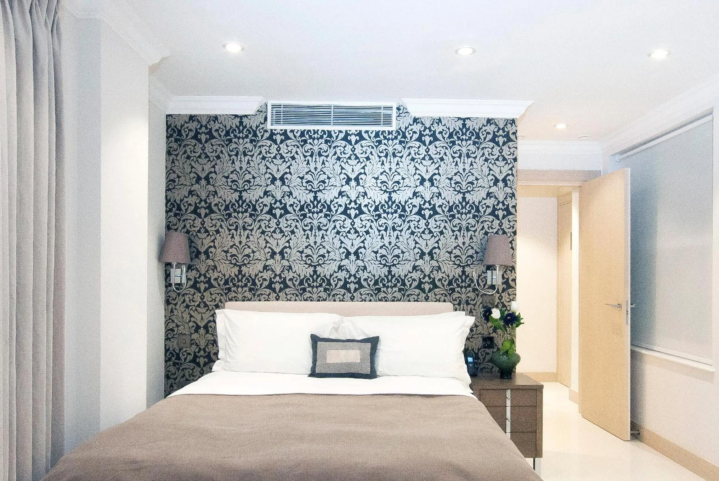 Bed in Claverley Court Apartments Knightsbridge