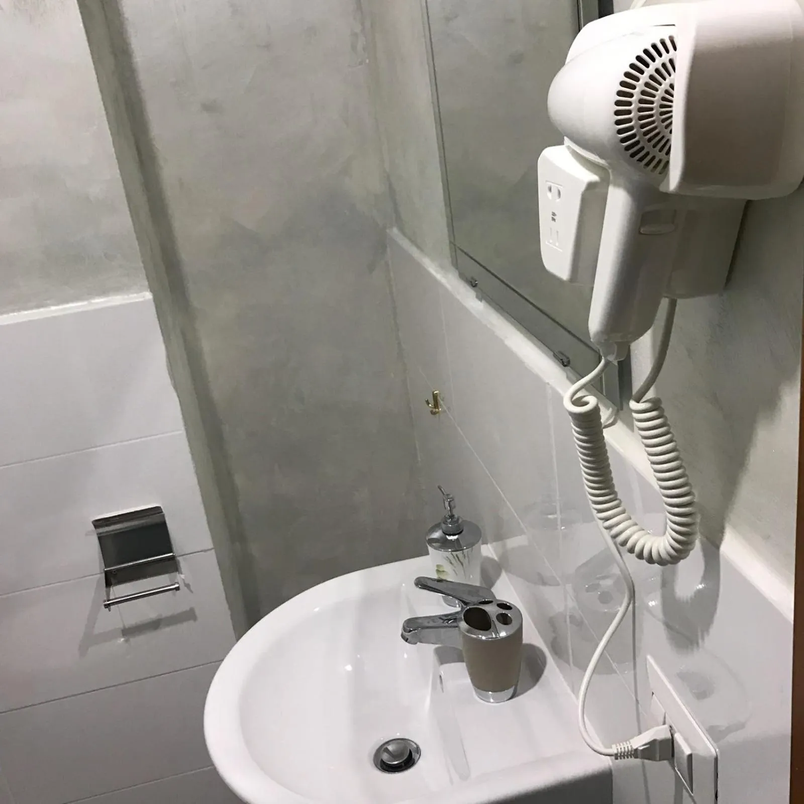 Bathroom in C era Una Volta