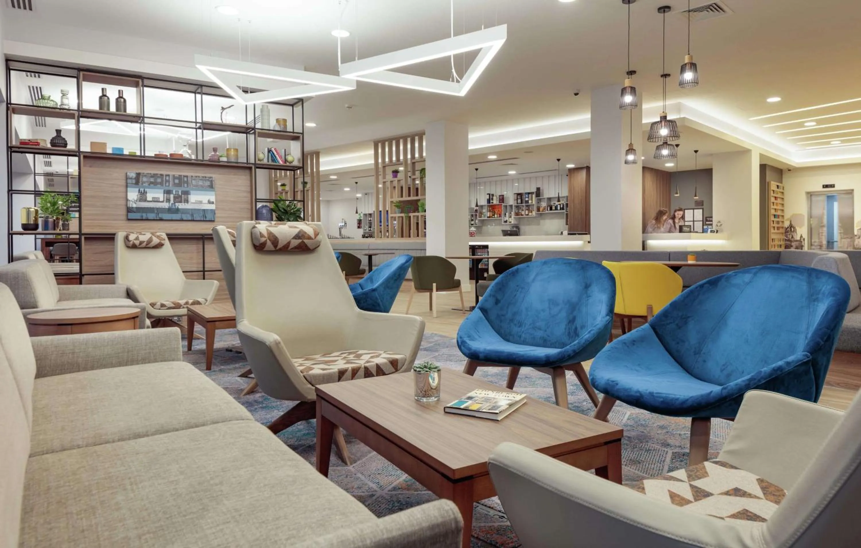Lobby or reception in Hampton By Hilton Edinburgh Airport