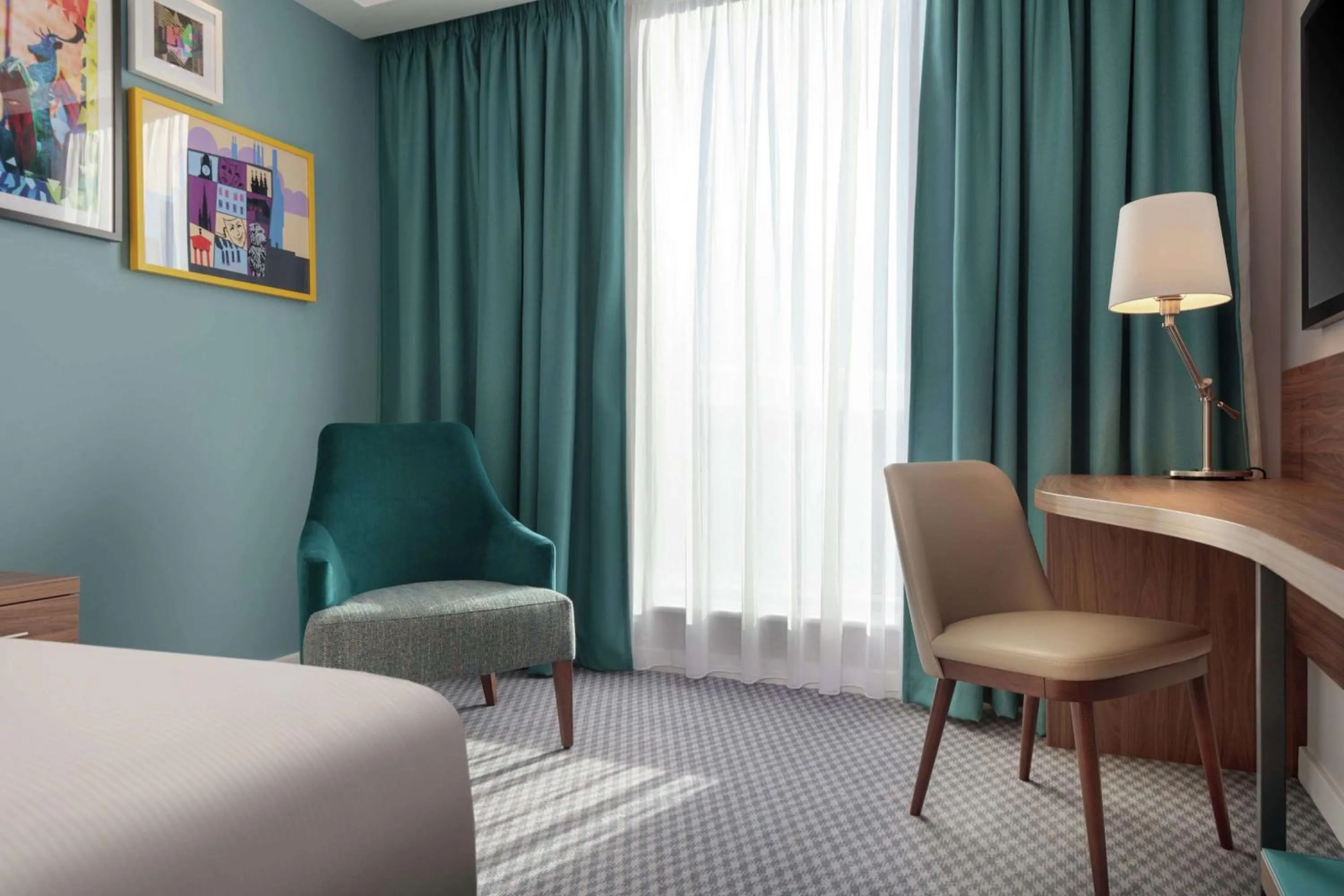 Bedroom, Bed in Hampton By Hilton Edinburgh Airport
