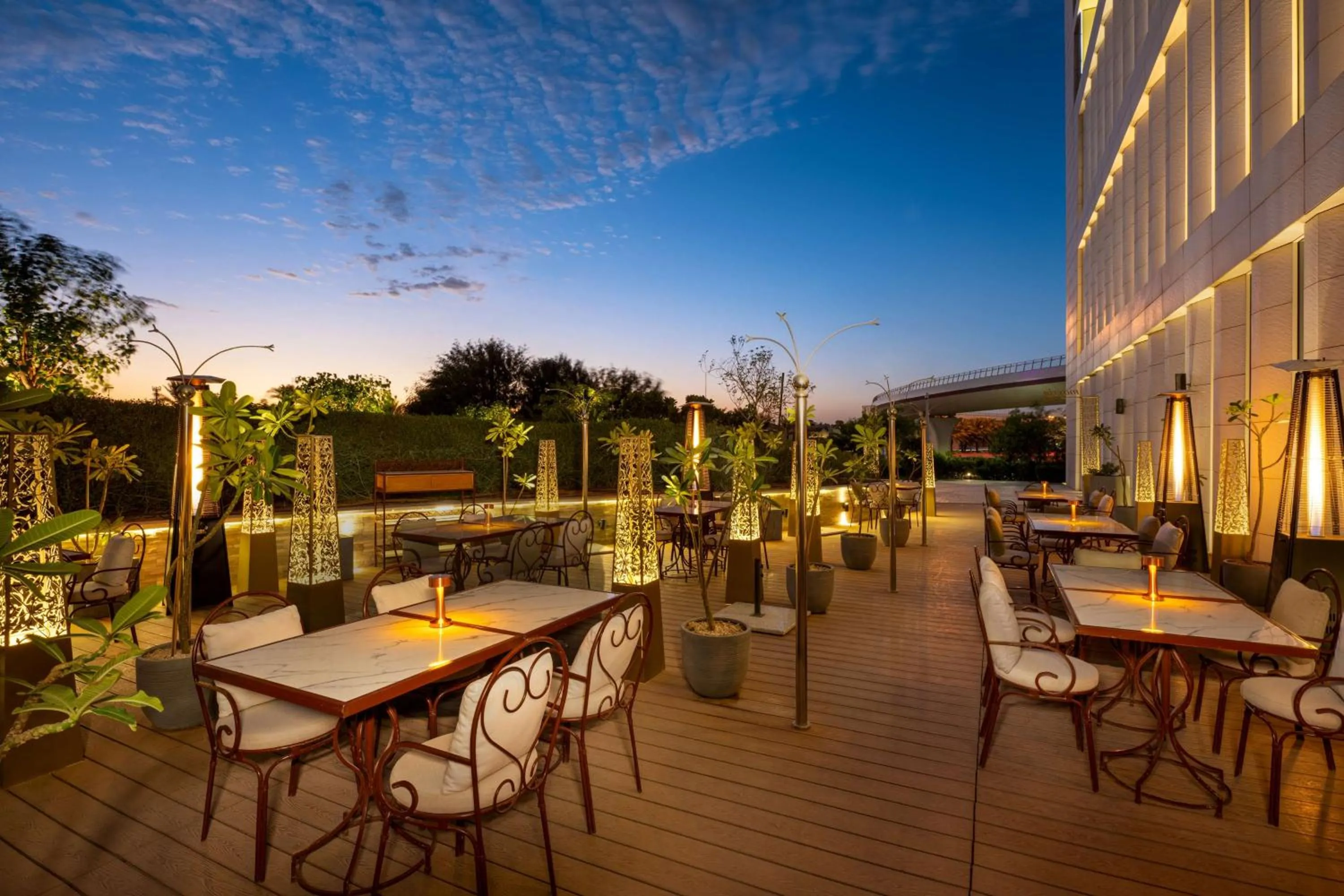 Restaurant/places to eat in Hilton Riyadh Hotel & Residences