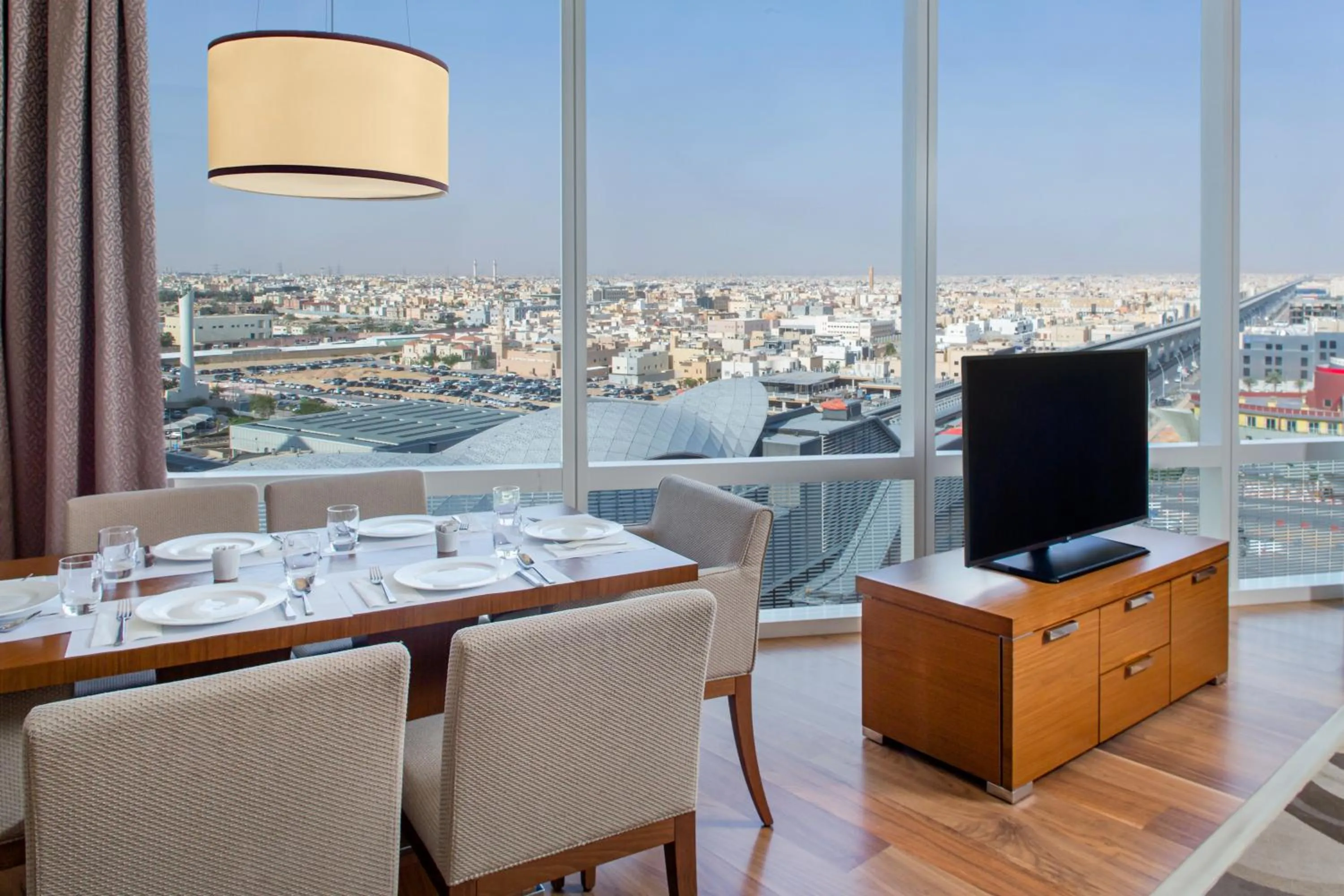 TV and multimedia in Hilton Riyadh Hotel & Residences