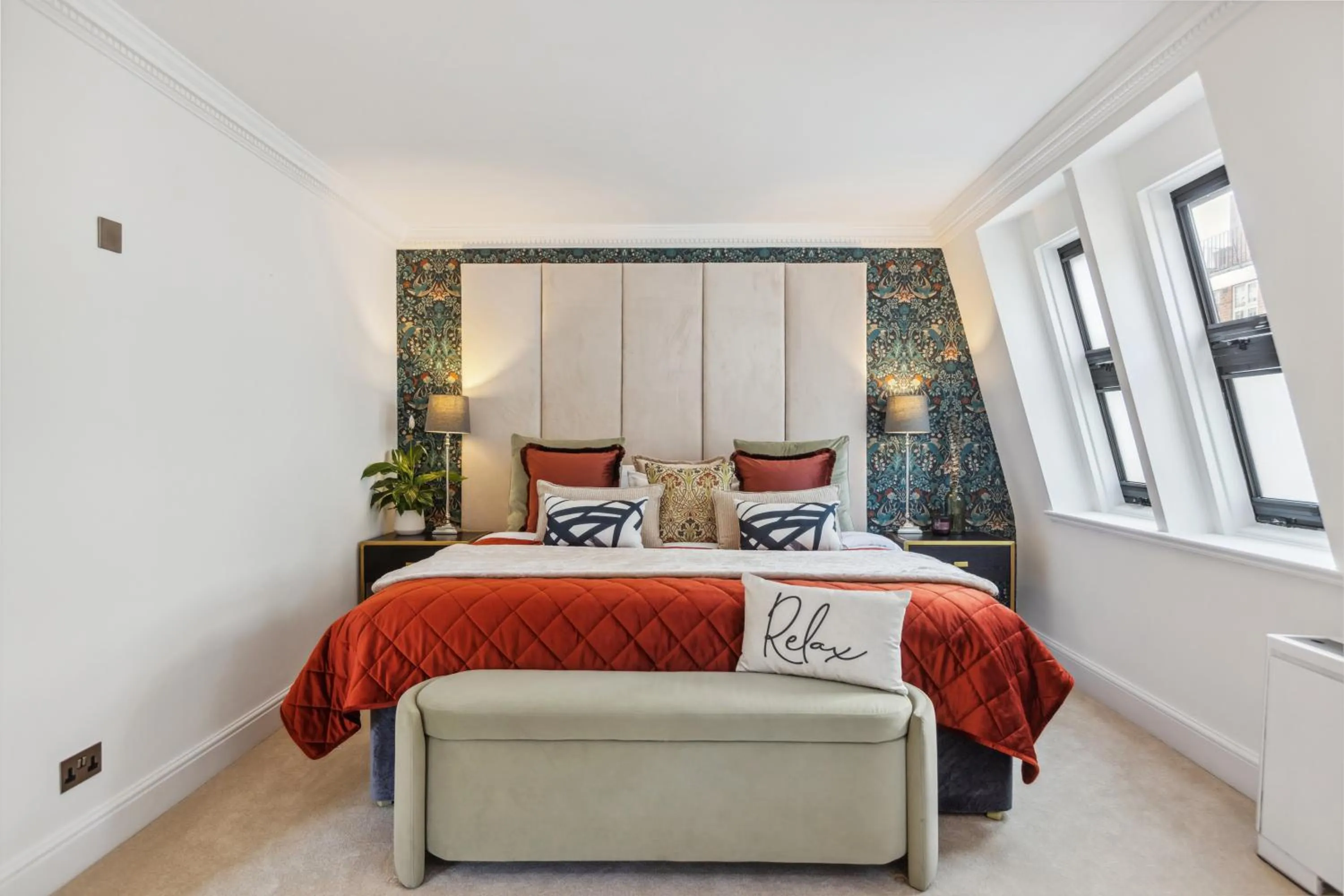 Bed in Mayfair House