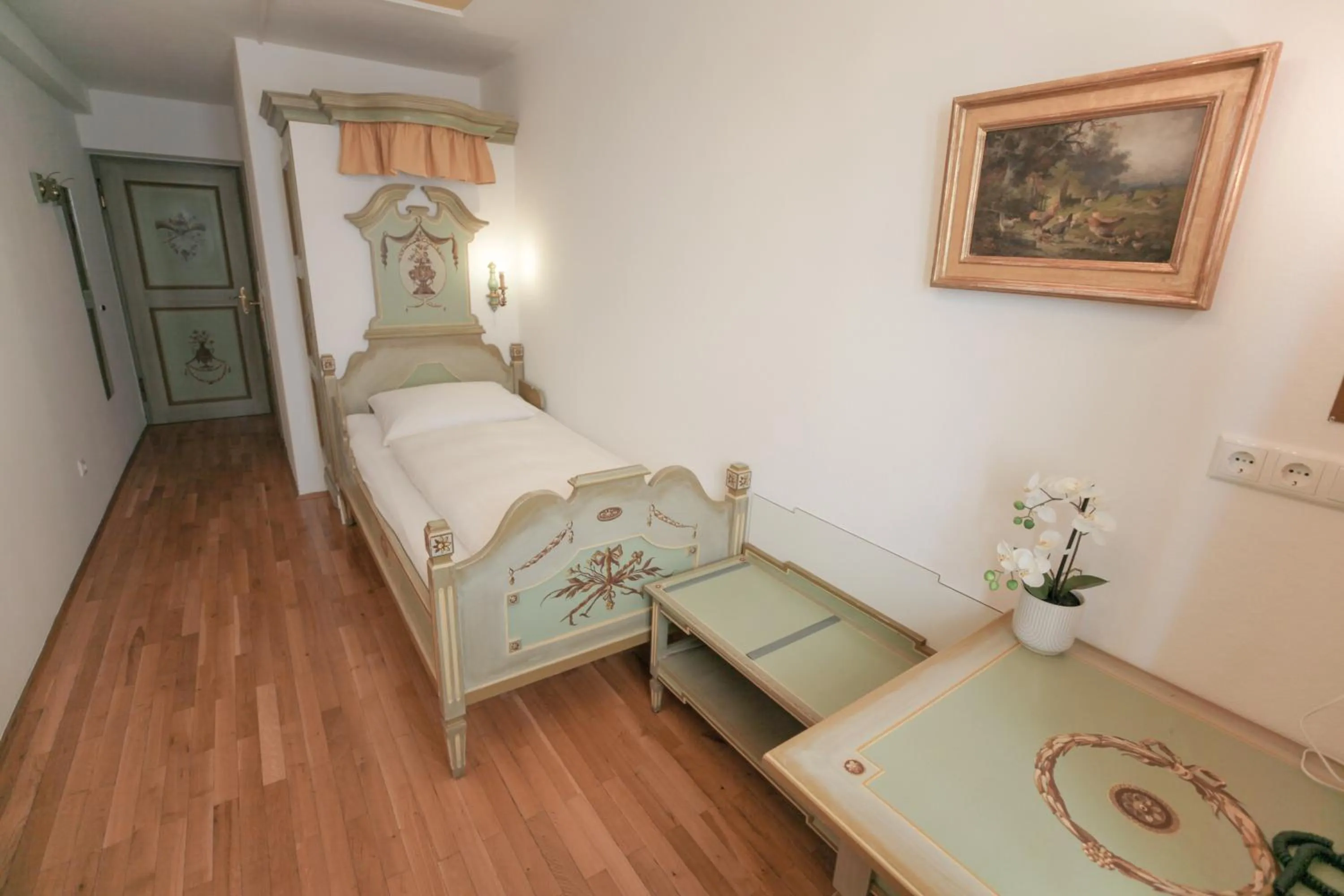 Photo of the whole room, Bed in Hotel Wilder Mann