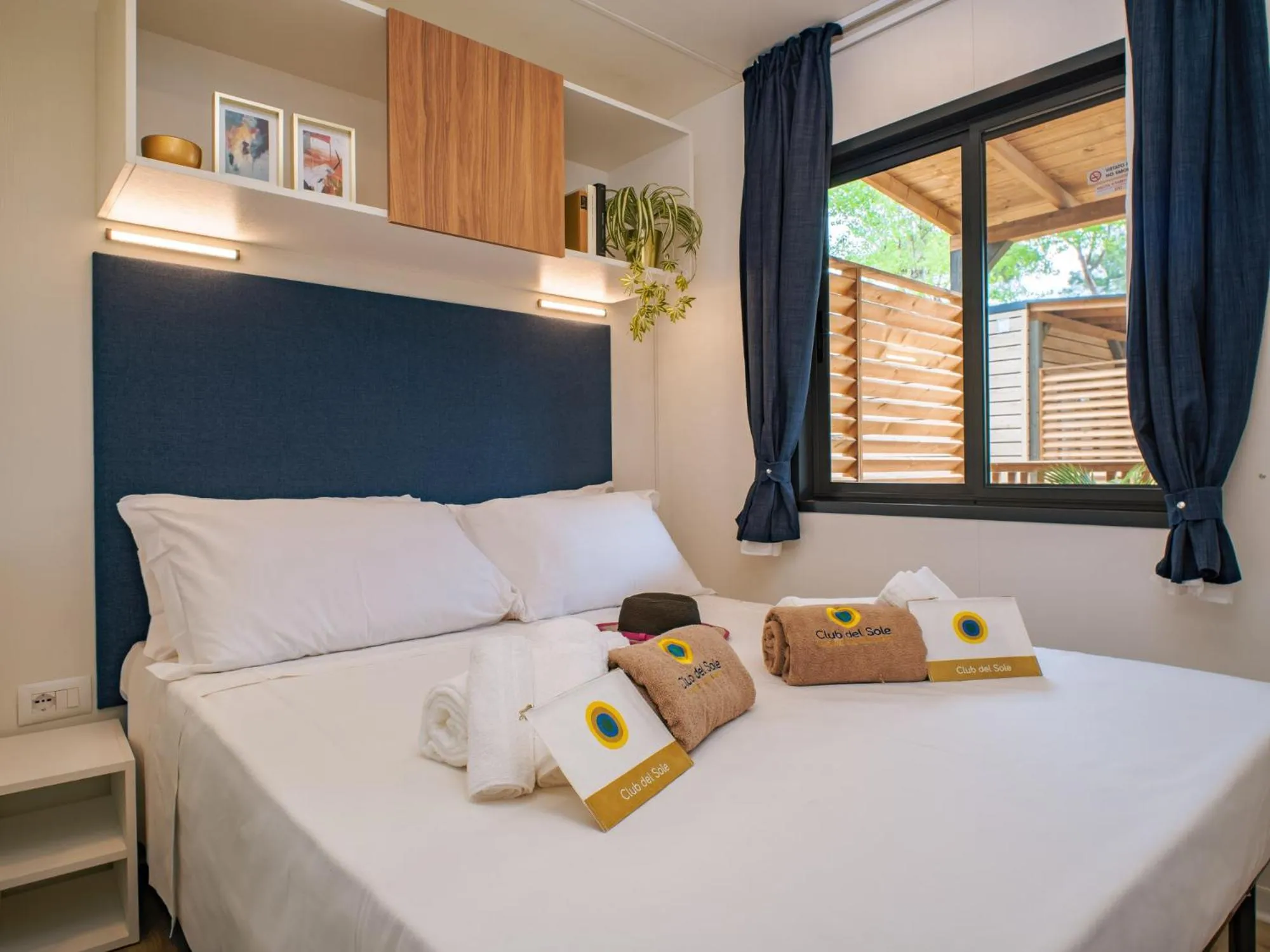 Bedroom, Bed in Club del Sole Rivaverde Easy Camping Village