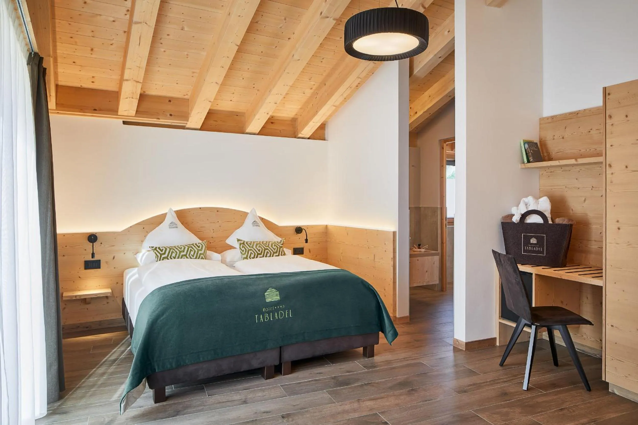 Photo of the whole room, Bed in Hotel Tabladel