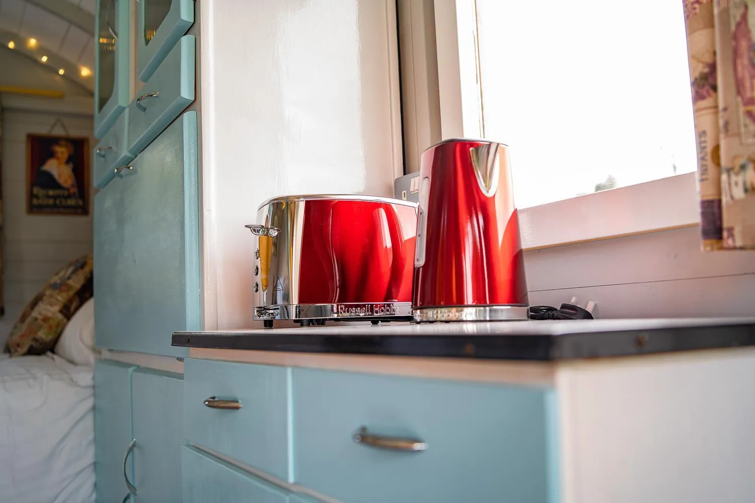 Bedroom, Bed in Higher Farm