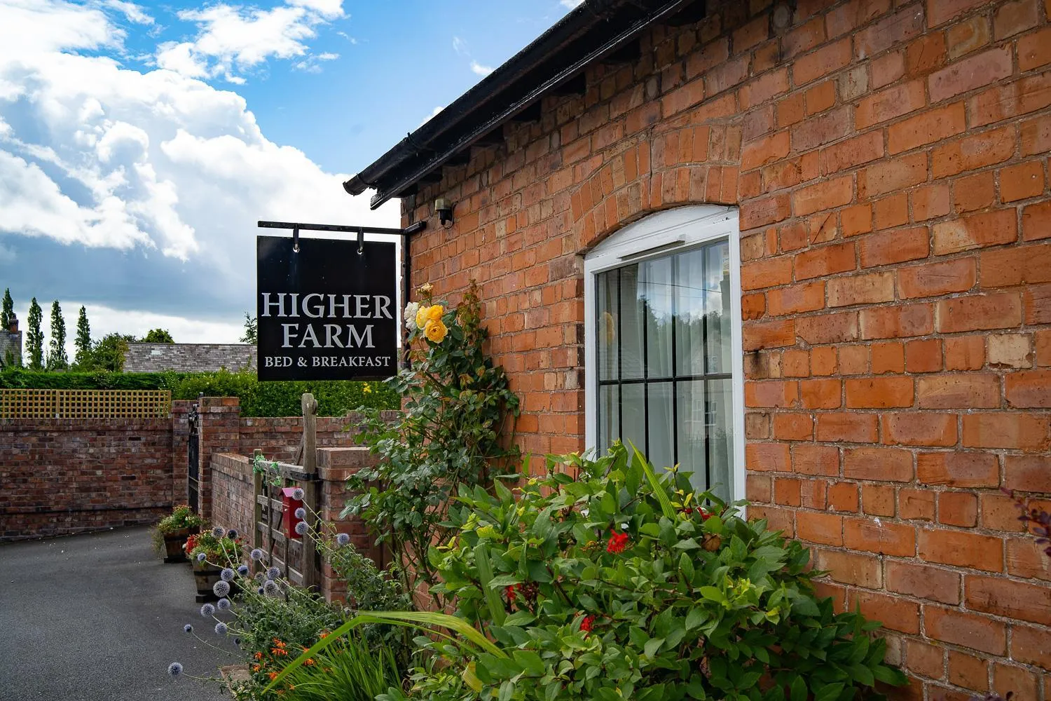 Property building in Higher Farm