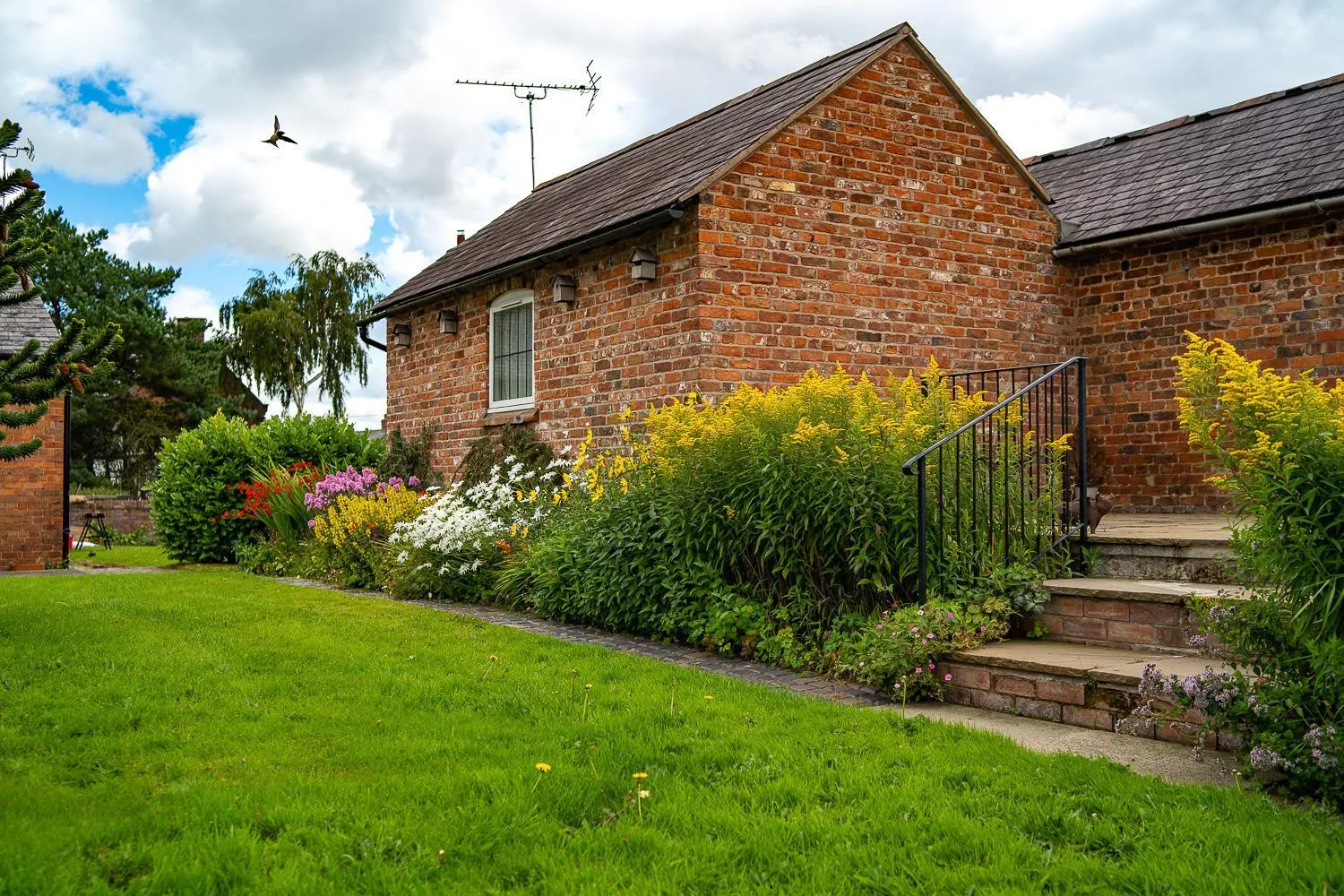 Property building in Higher Farm