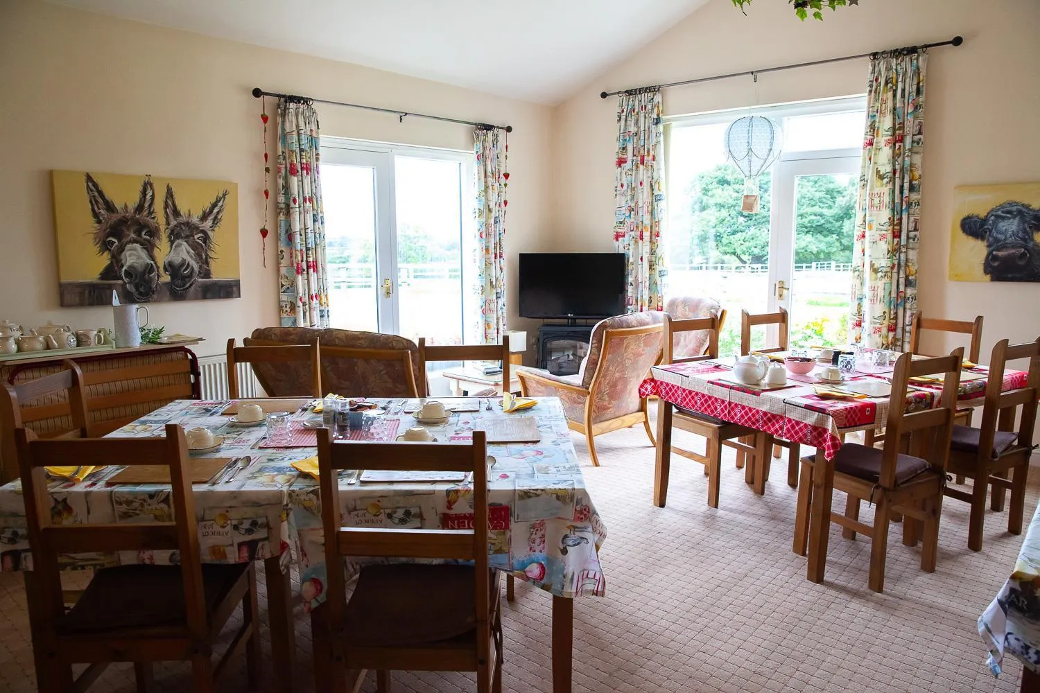 Dining area in Higher Farm