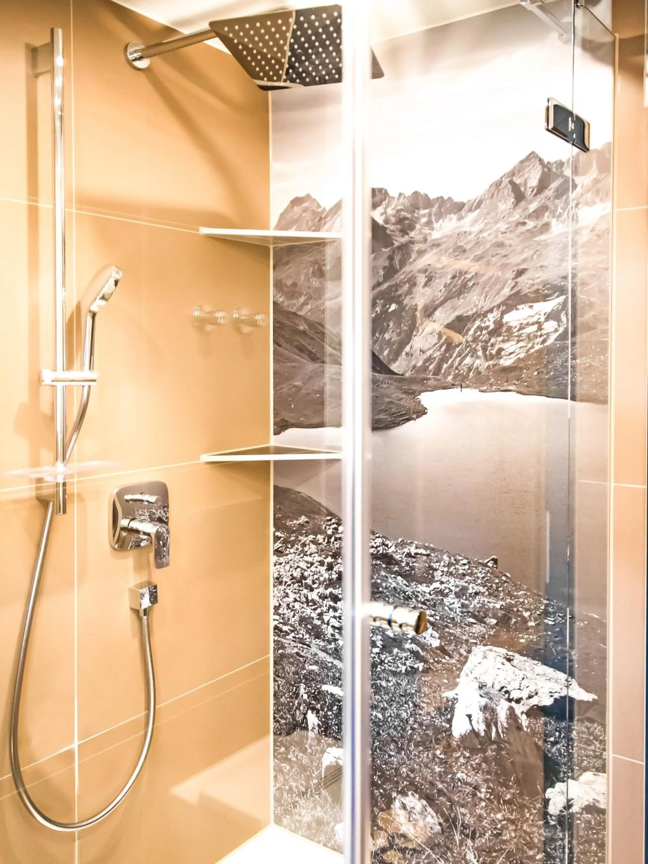 Bathroom in Hotel Bergruh