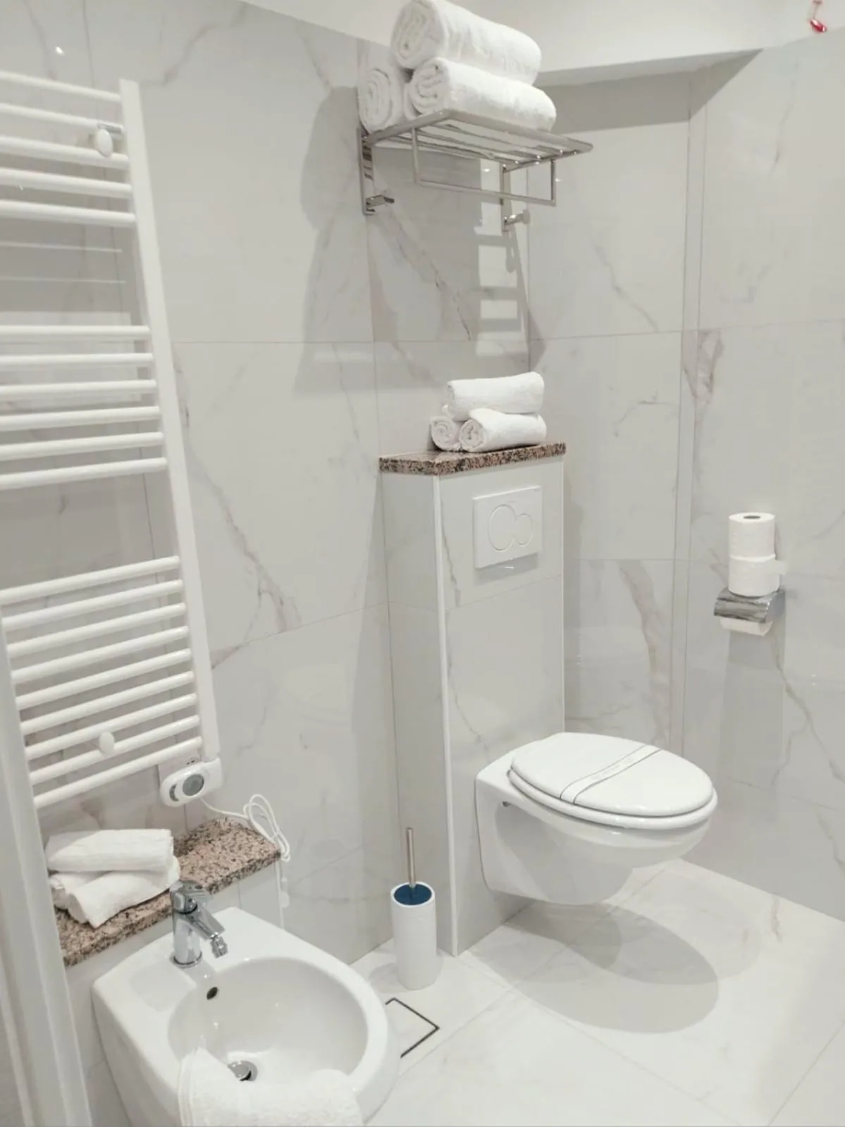 Bathroom in Hotel Angela
