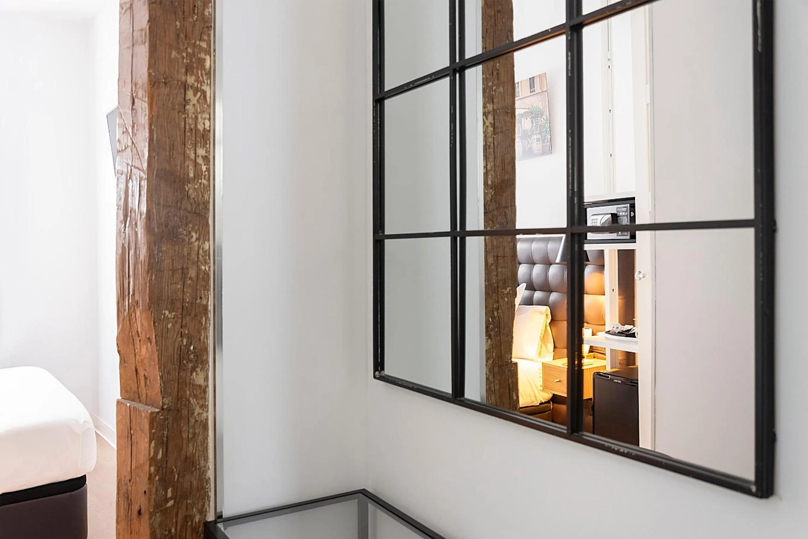 Bed in Woohoo Rooms Chueca