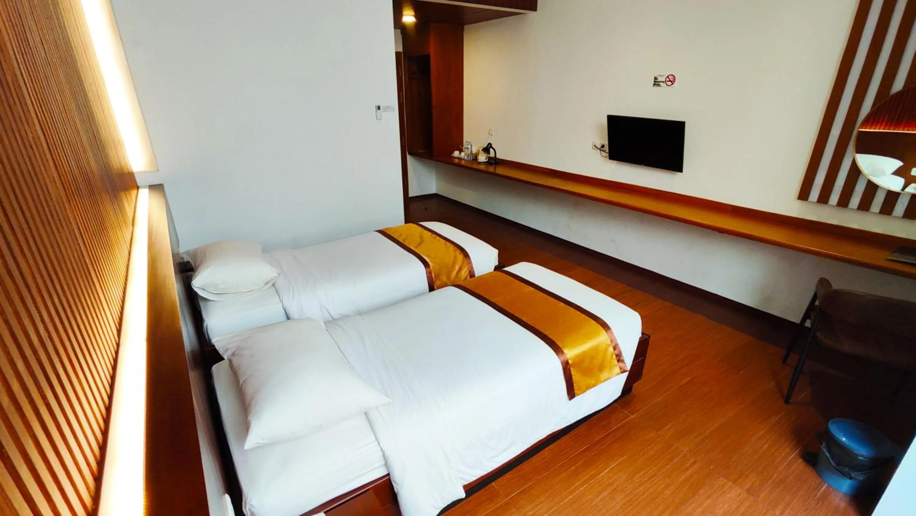 Bed in Odaita Hotel Pamekasan Madura