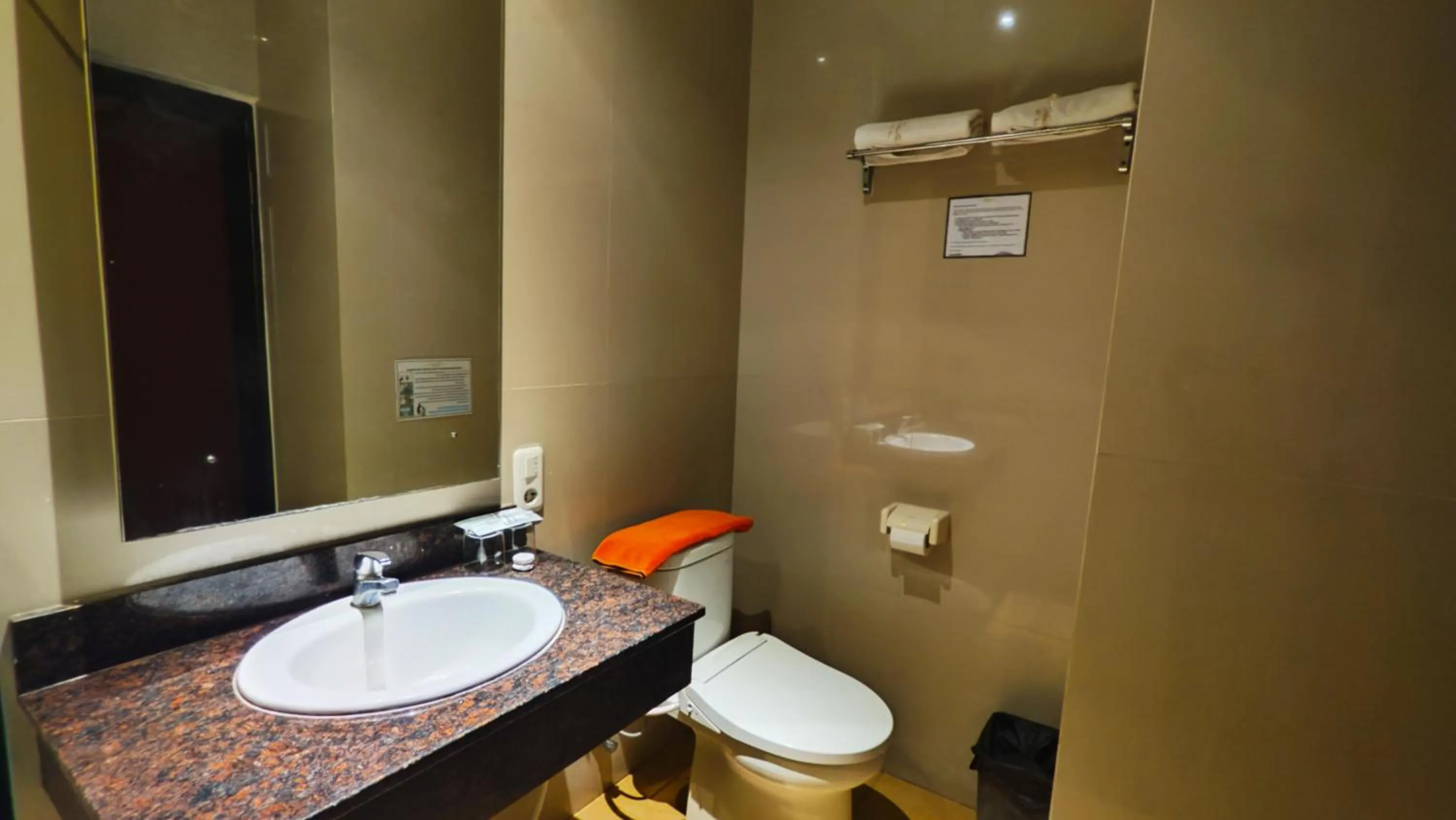 Odaita Hotel Pamekasan Madura