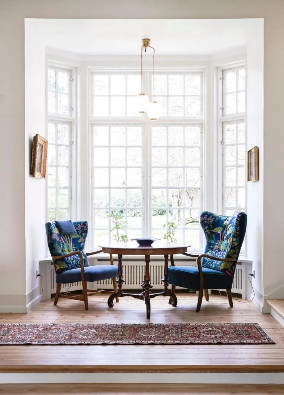 Seating area in Hotel Hornbækhus