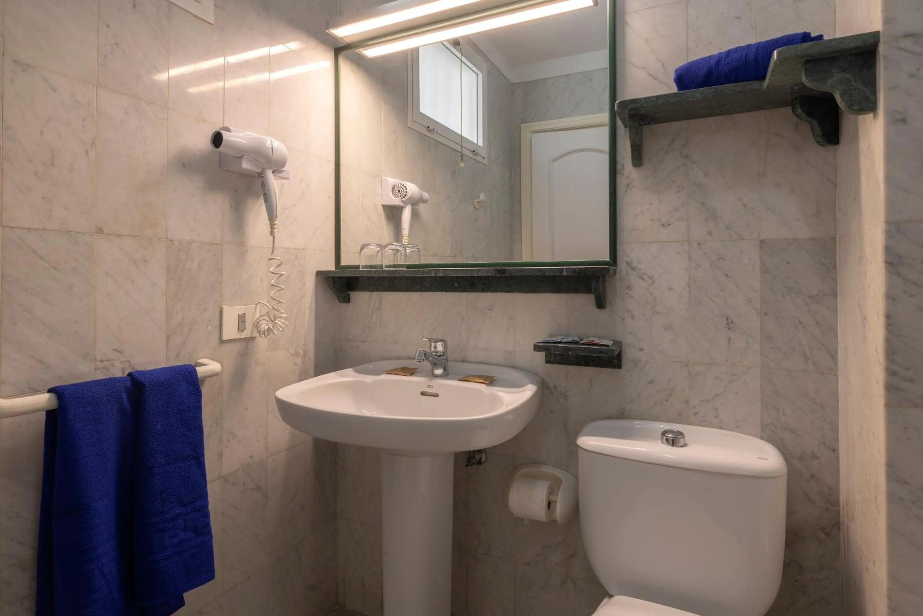 Bathroom in whala!tenerife