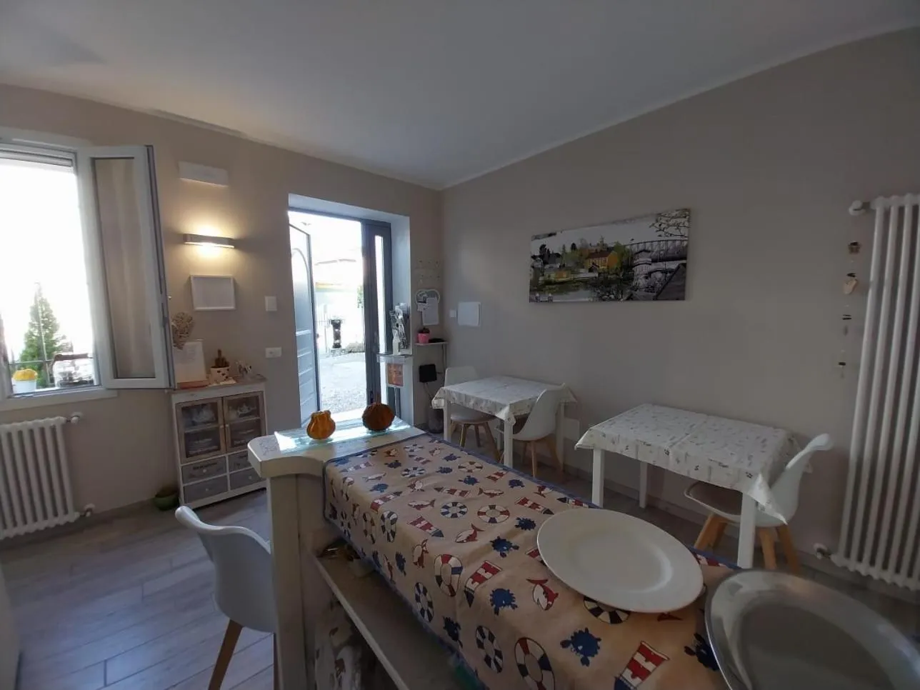 Breakfast in Reggiolacittàinvisibile B&B