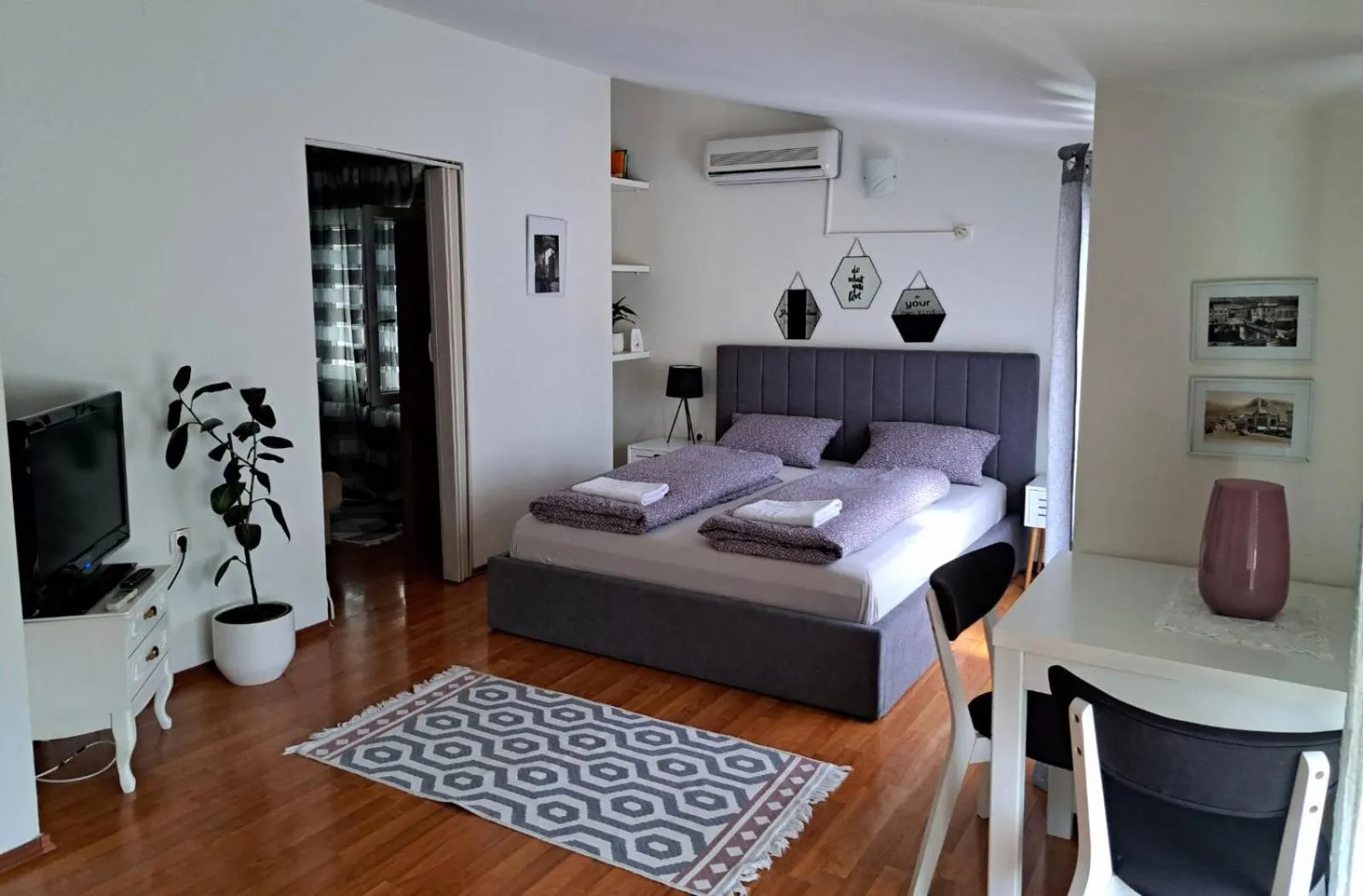 Apartments Thea