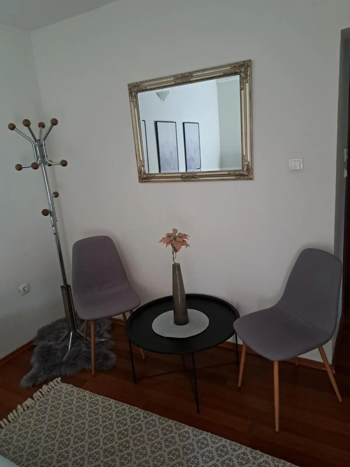 Apartments Thea