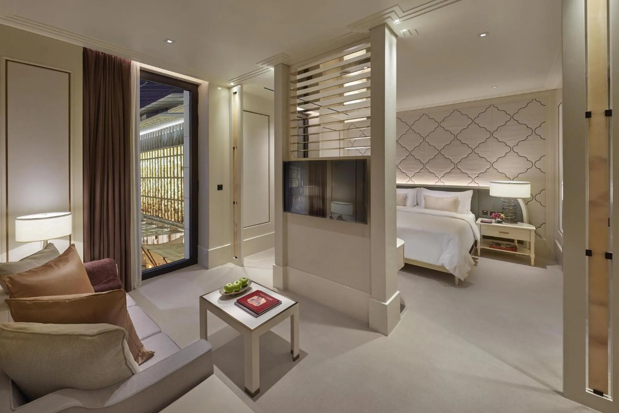 Bedroom, Bed in Mandarin Oriental, Doha