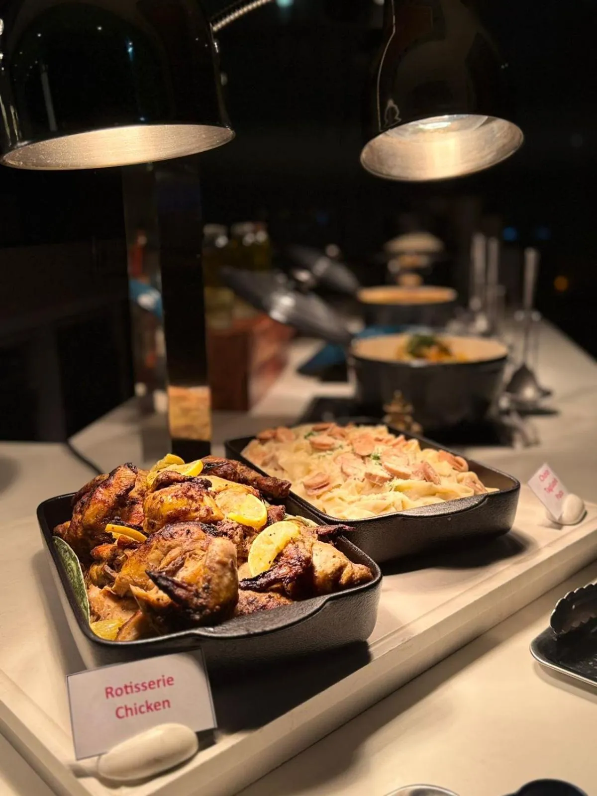 Restaurant/places to eat in Studio M Arabian Plaza Hotel & Hotel Apartments