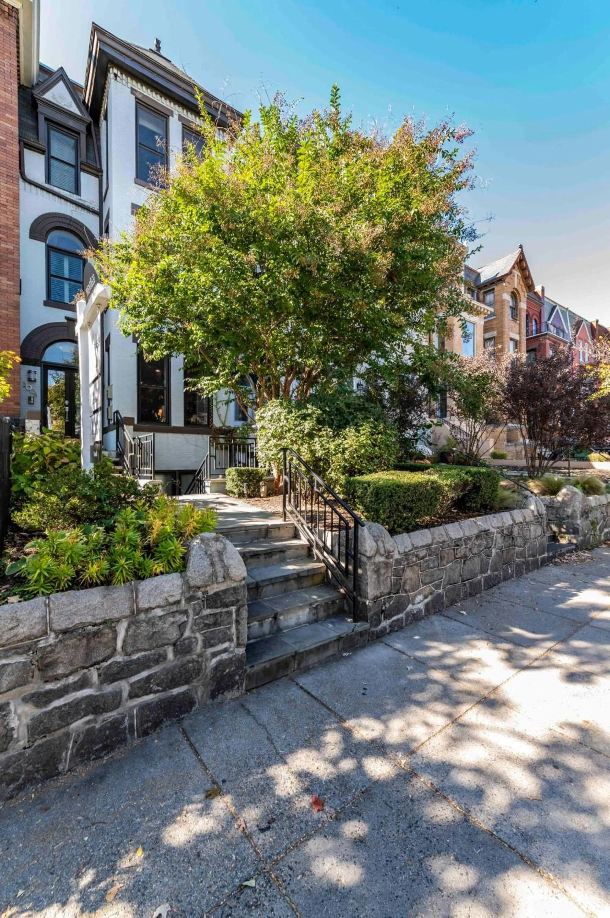 Other in Luxe 2BD2BA Townhouse in Hip Area - Near Metro