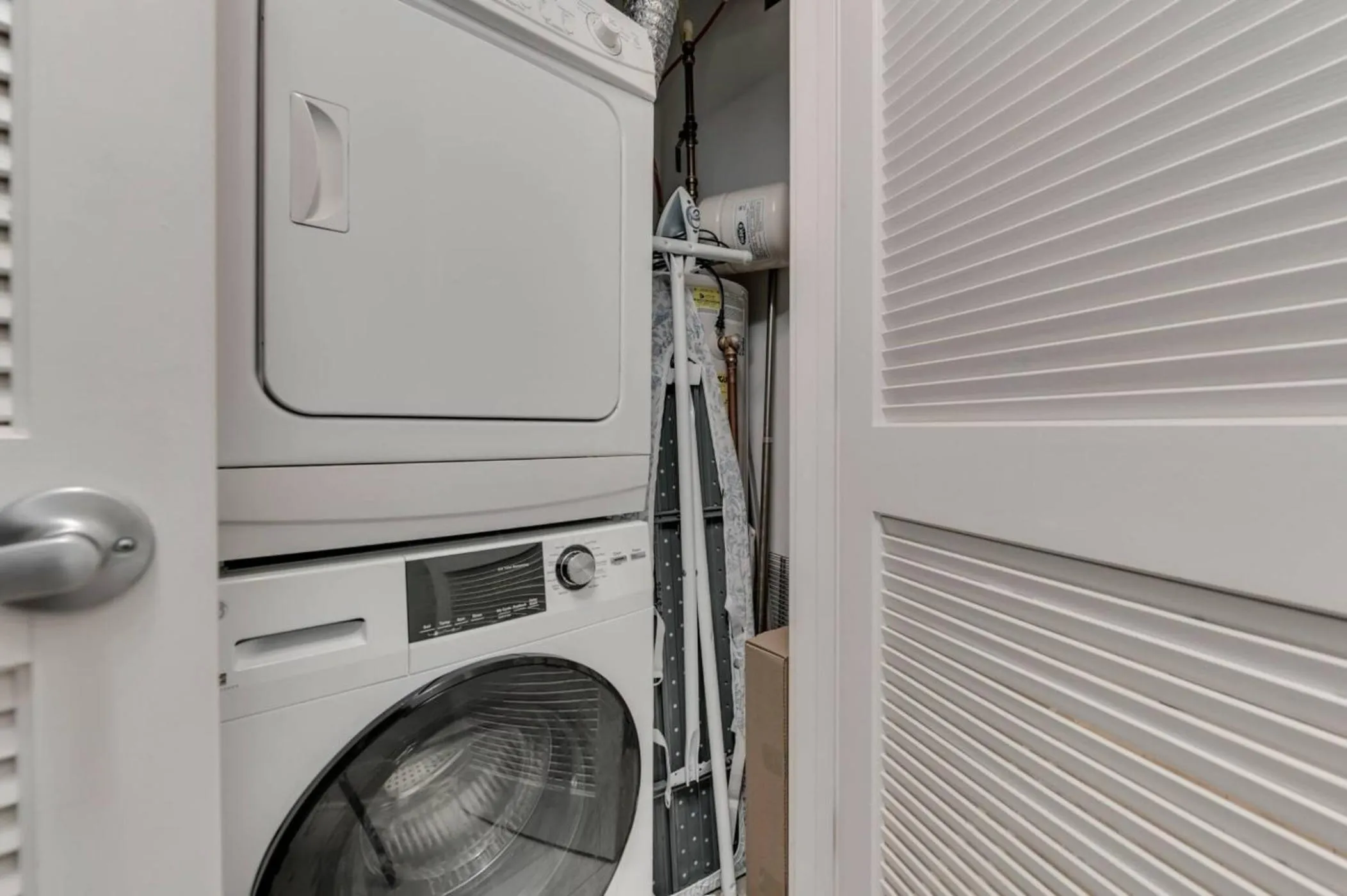 Other in Charming 2BD1BA in Hip Area - Near Metro