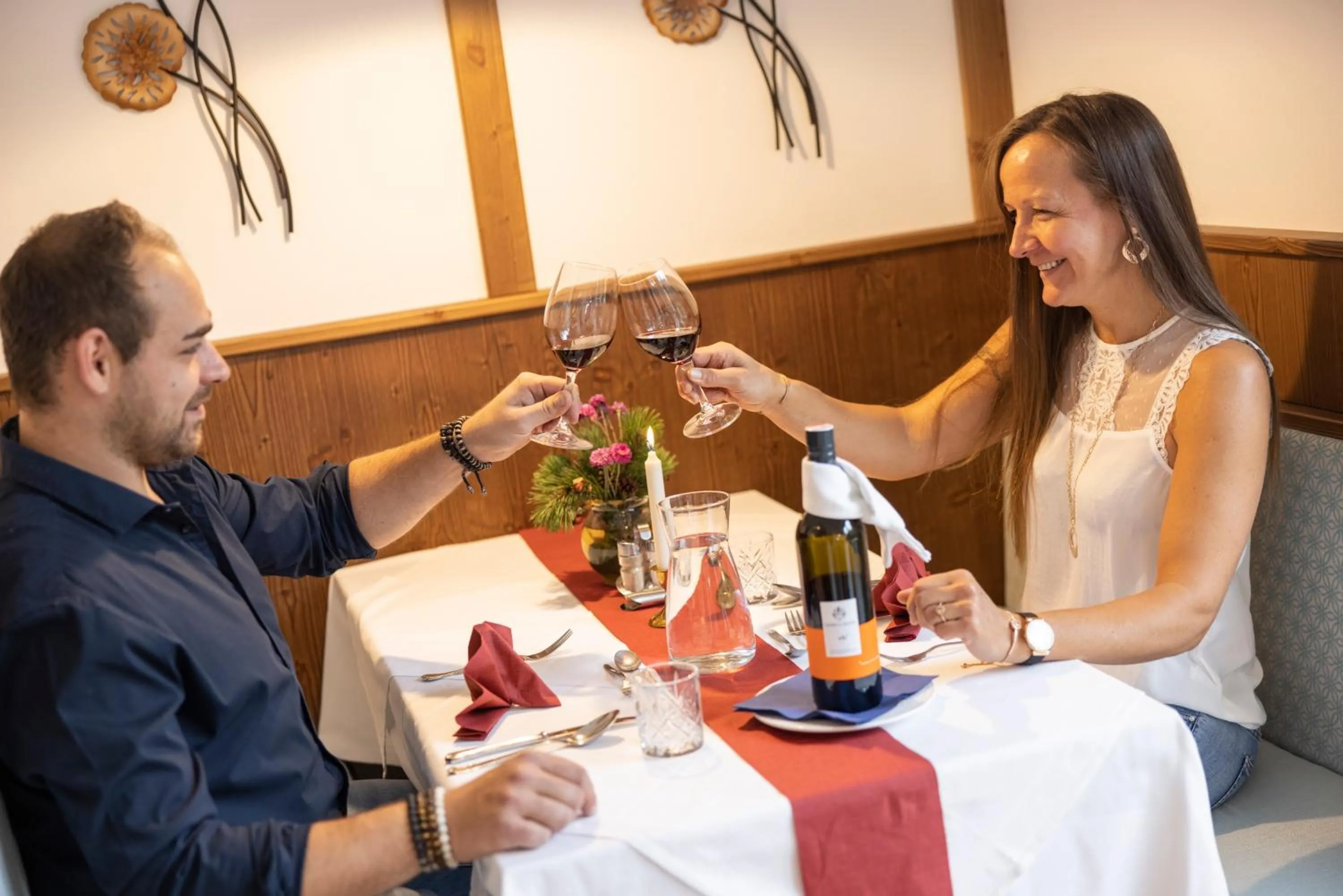 Restaurant/places to eat in Alpenhotel Ensmann