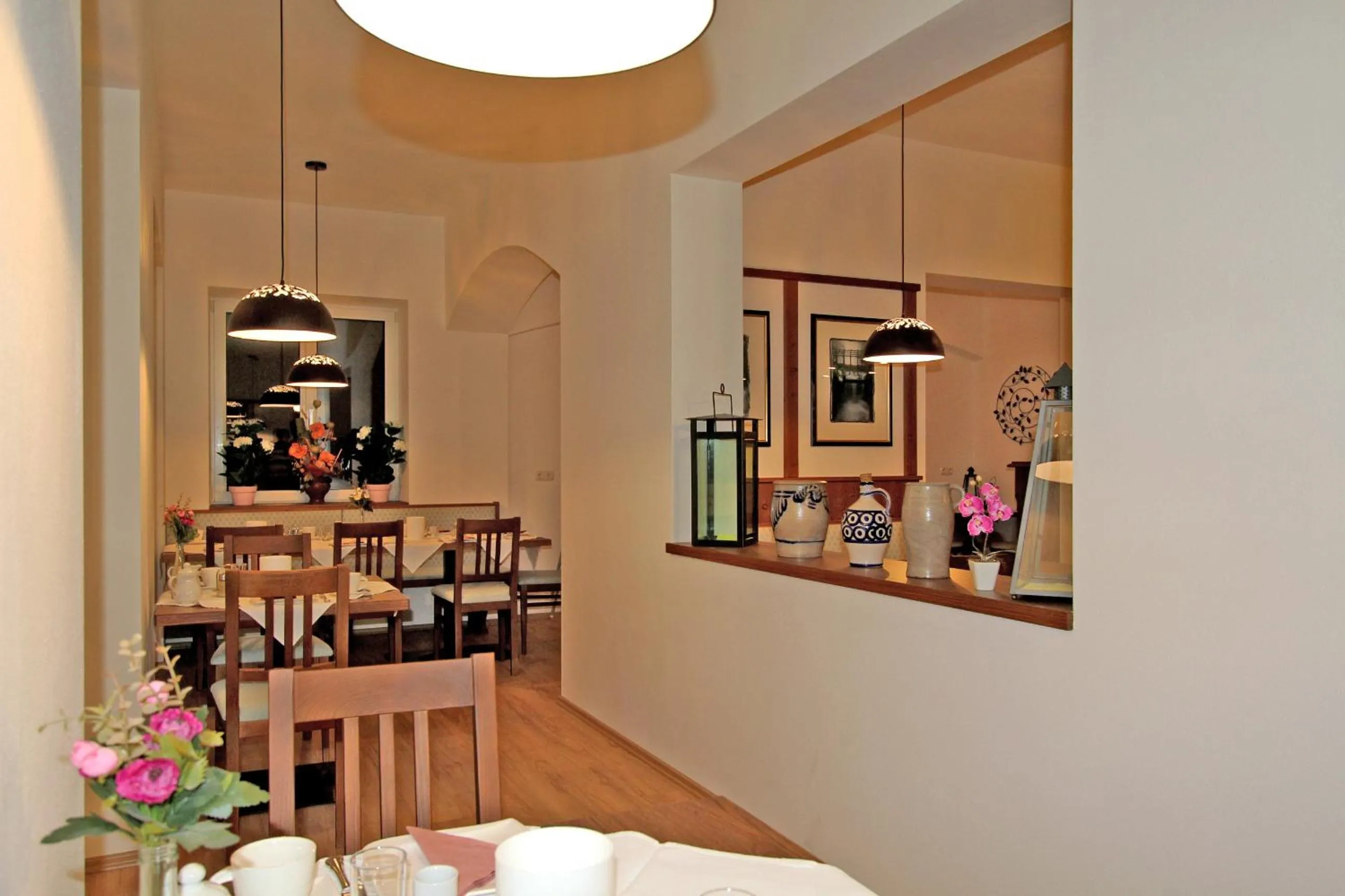 Restaurant/places to eat in Alpenhotel Ensmann