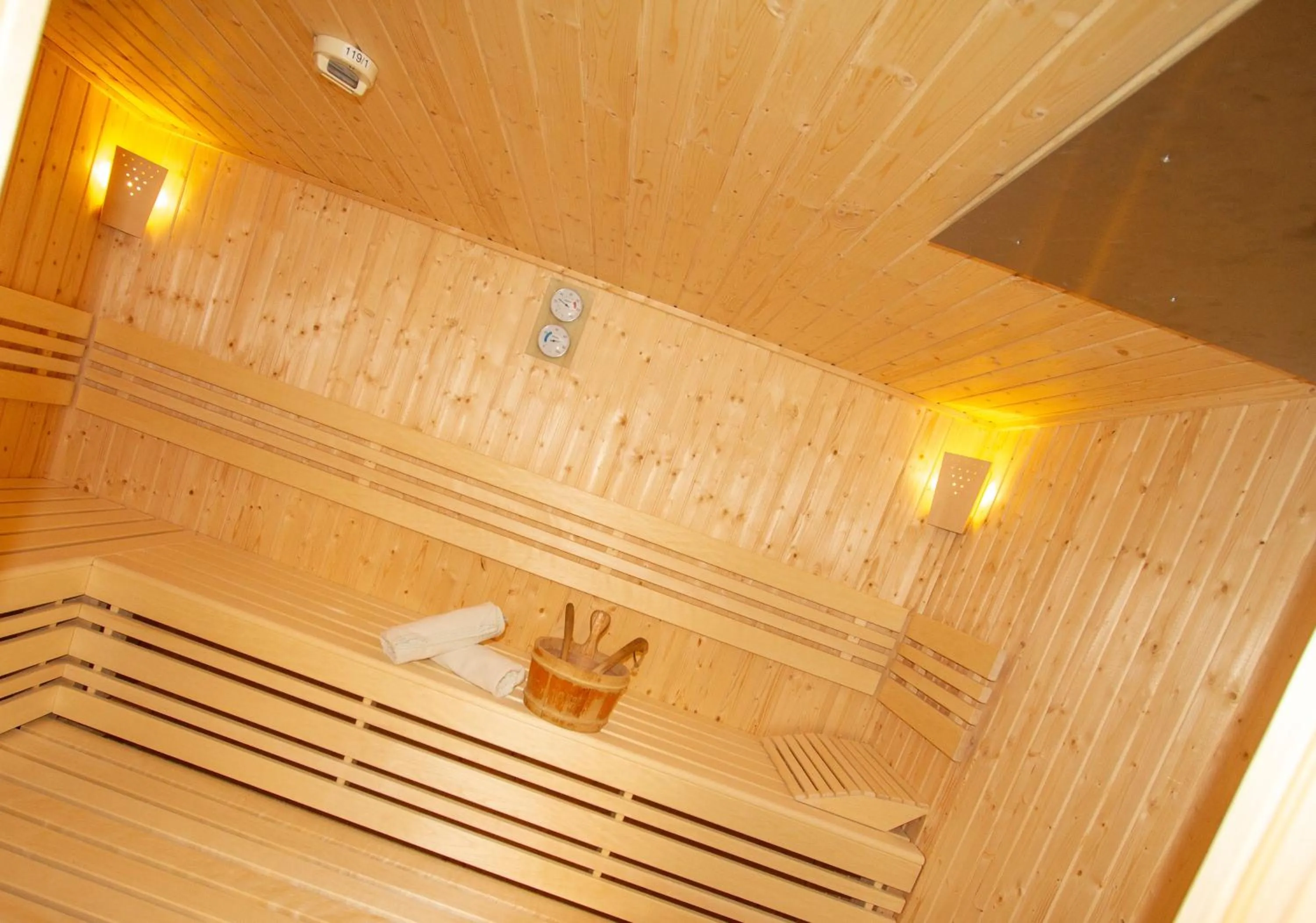 Sauna in Alpenhotel Ensmann