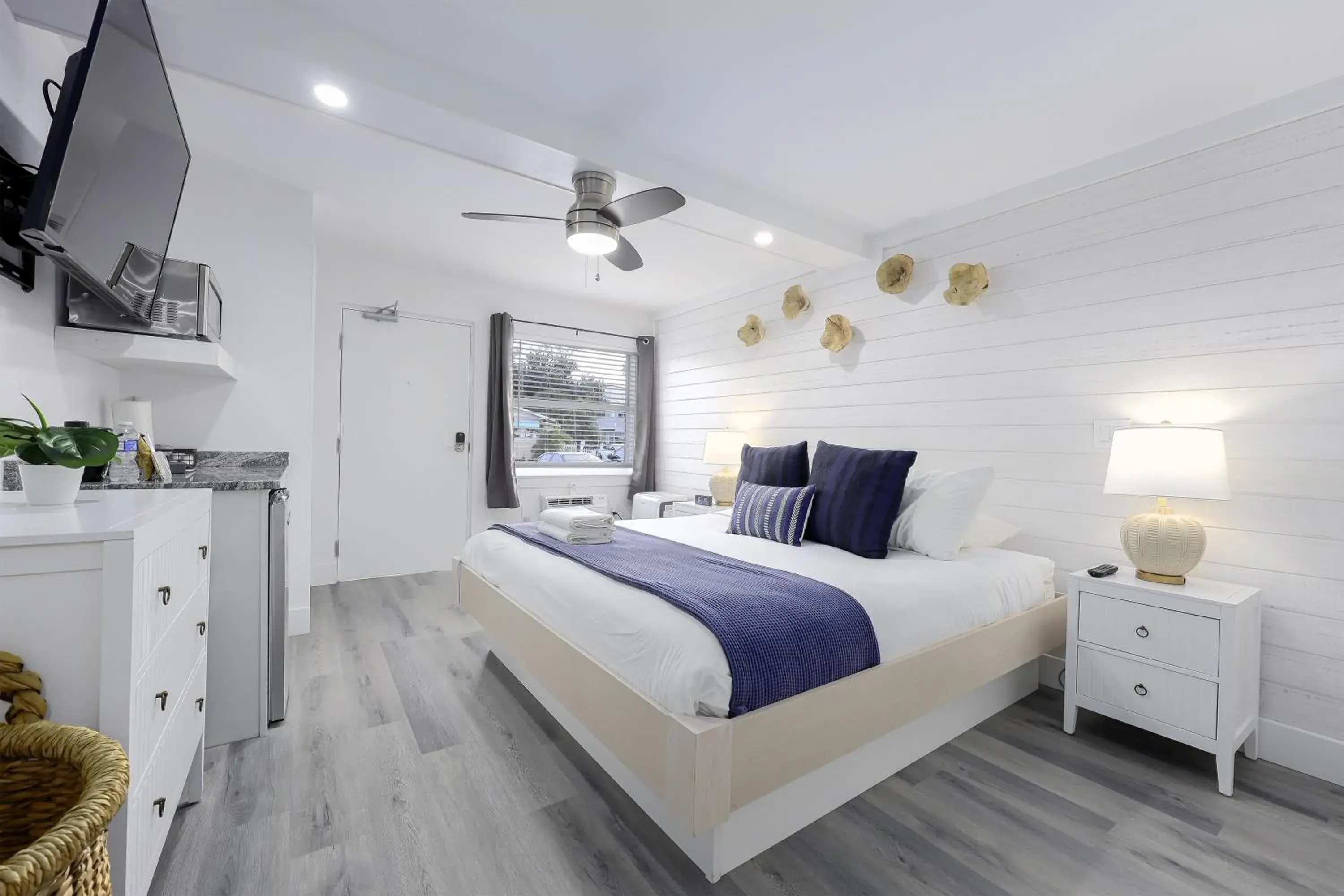 Siesta King in Siesta Key Beach Resort and Suites Siesta King in Siesta Key Beach Resort and Suites