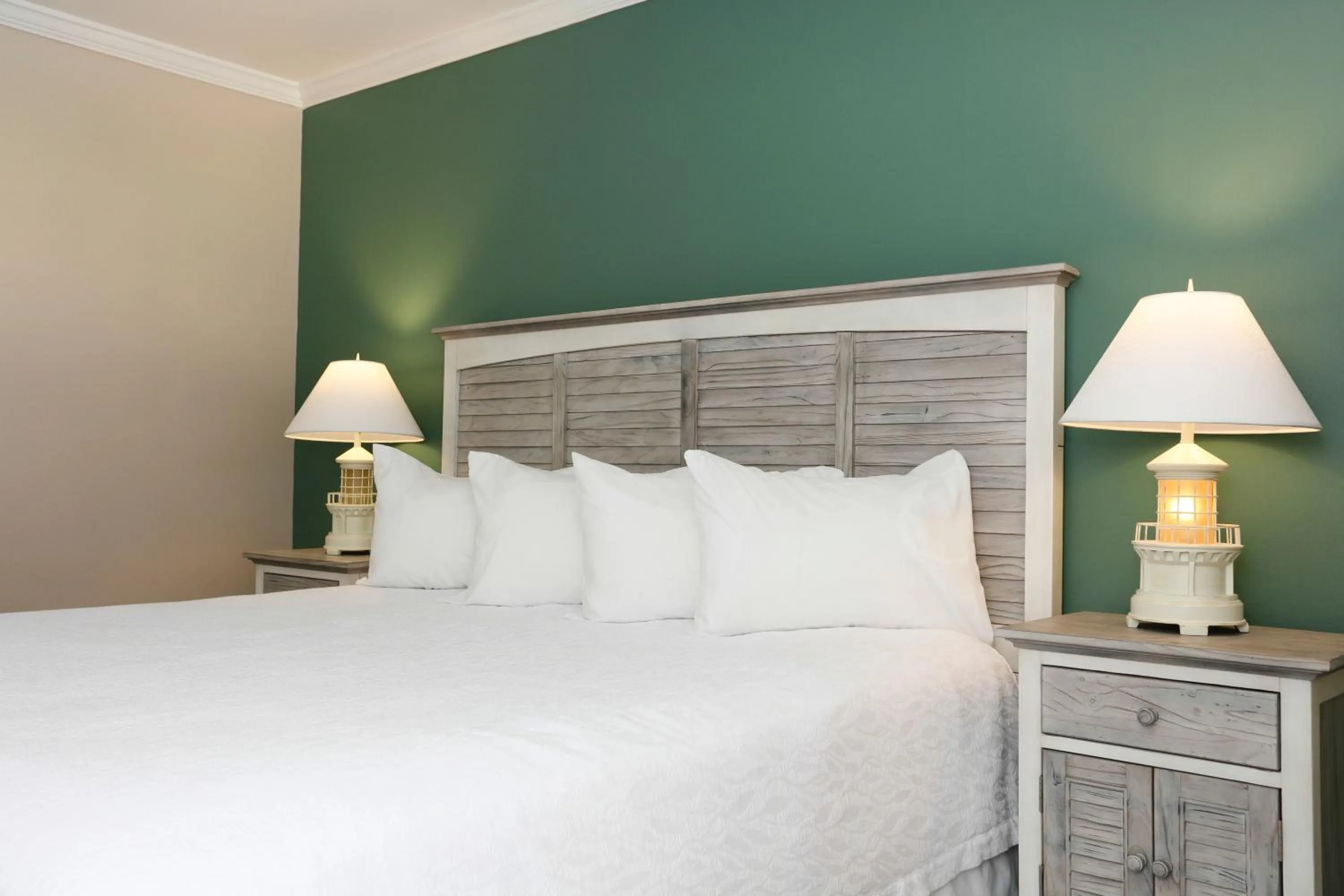 Bed in Marquis De Lafayette