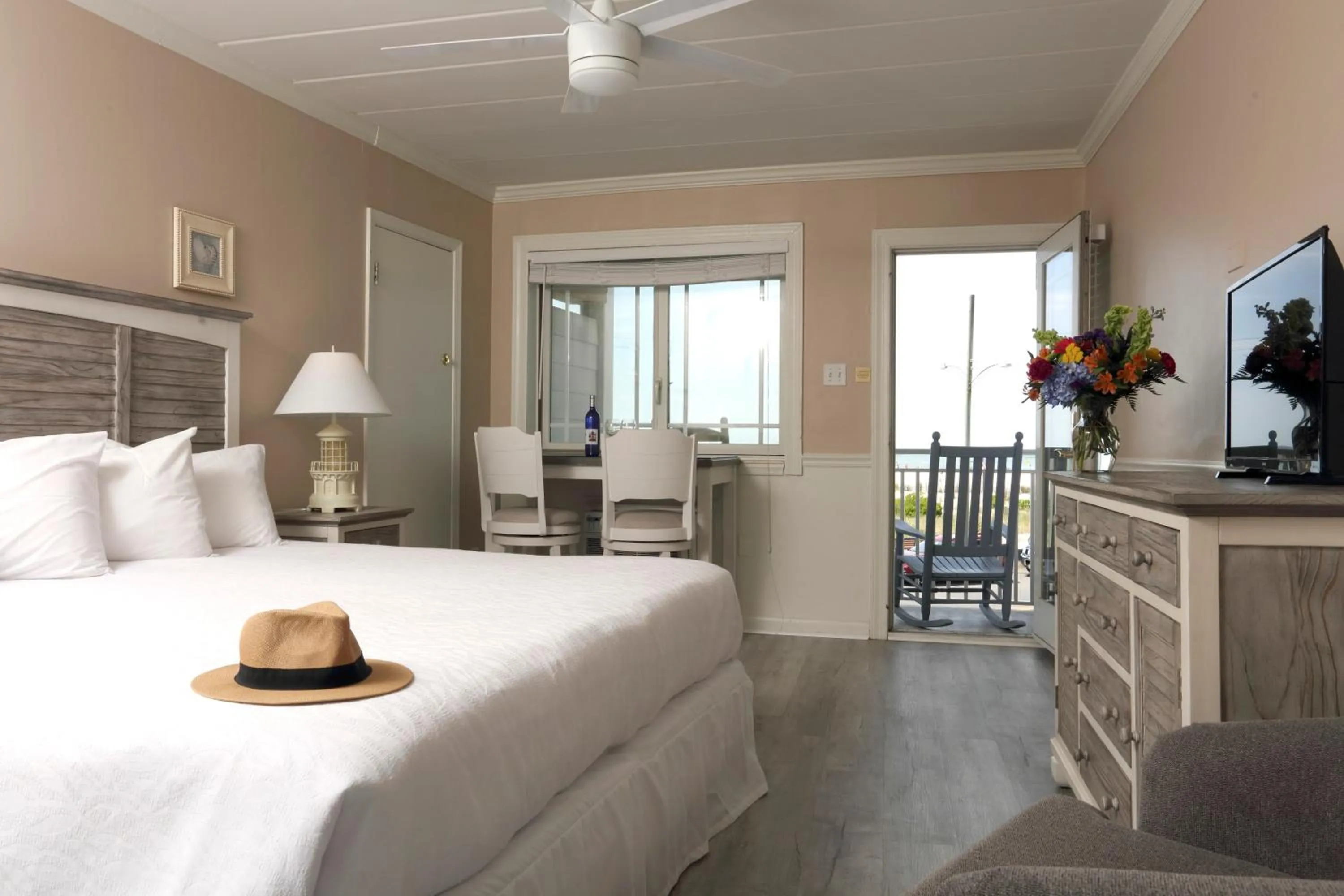 Bed in Marquis De Lafayette