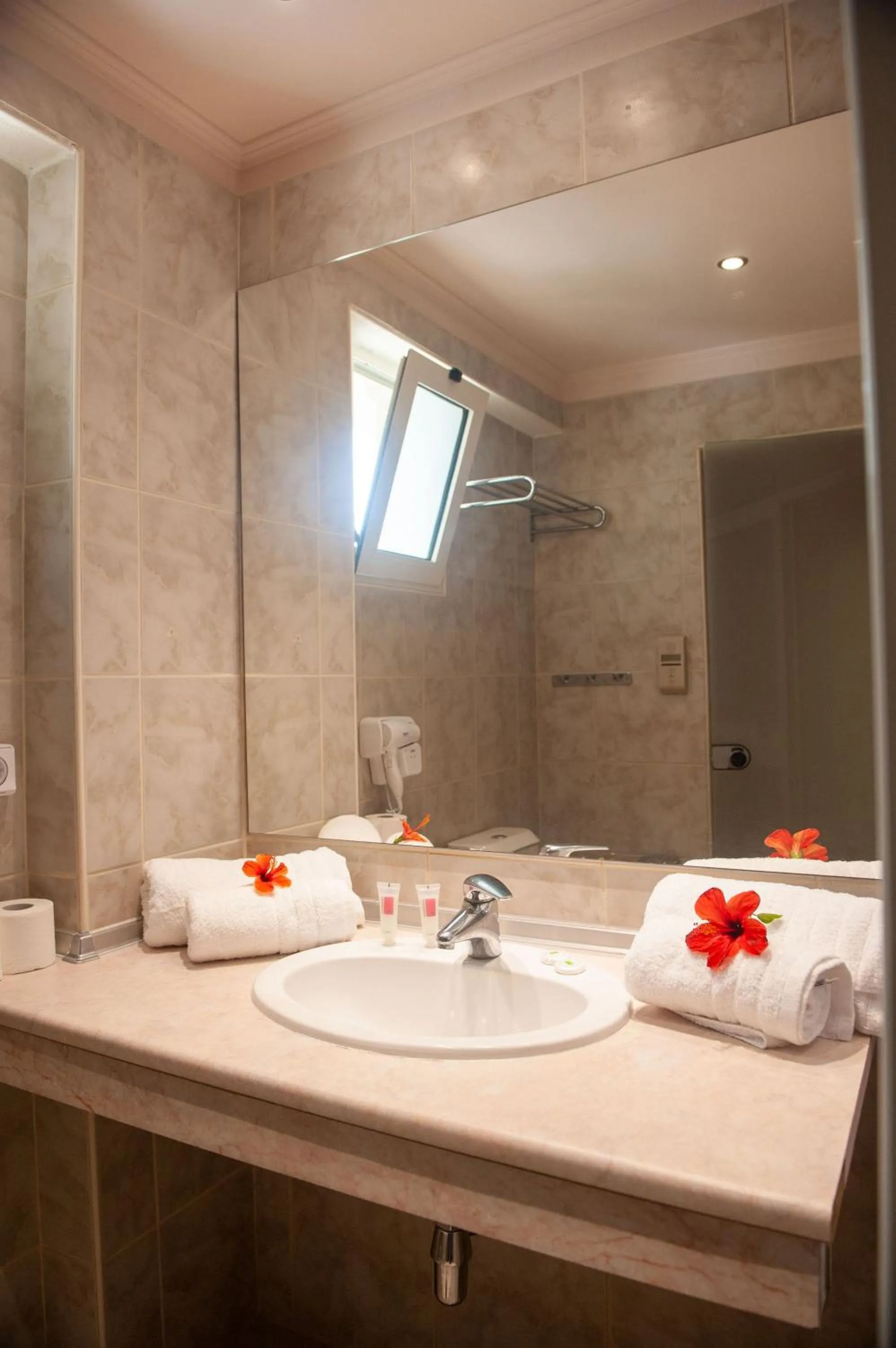 Bathroom in Filerimos Village Hotel