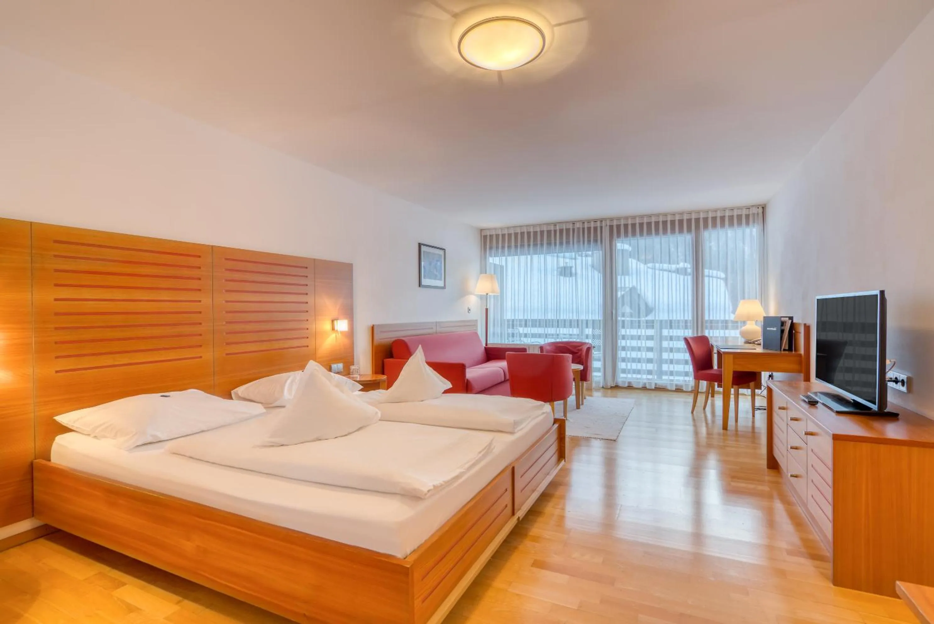 Bedroom, Bed in Hotel Cevedale