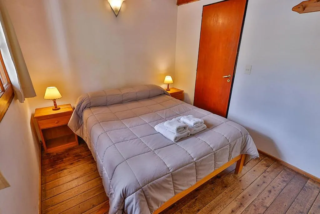 Bed in LA PONDEROSA Apart Hotel