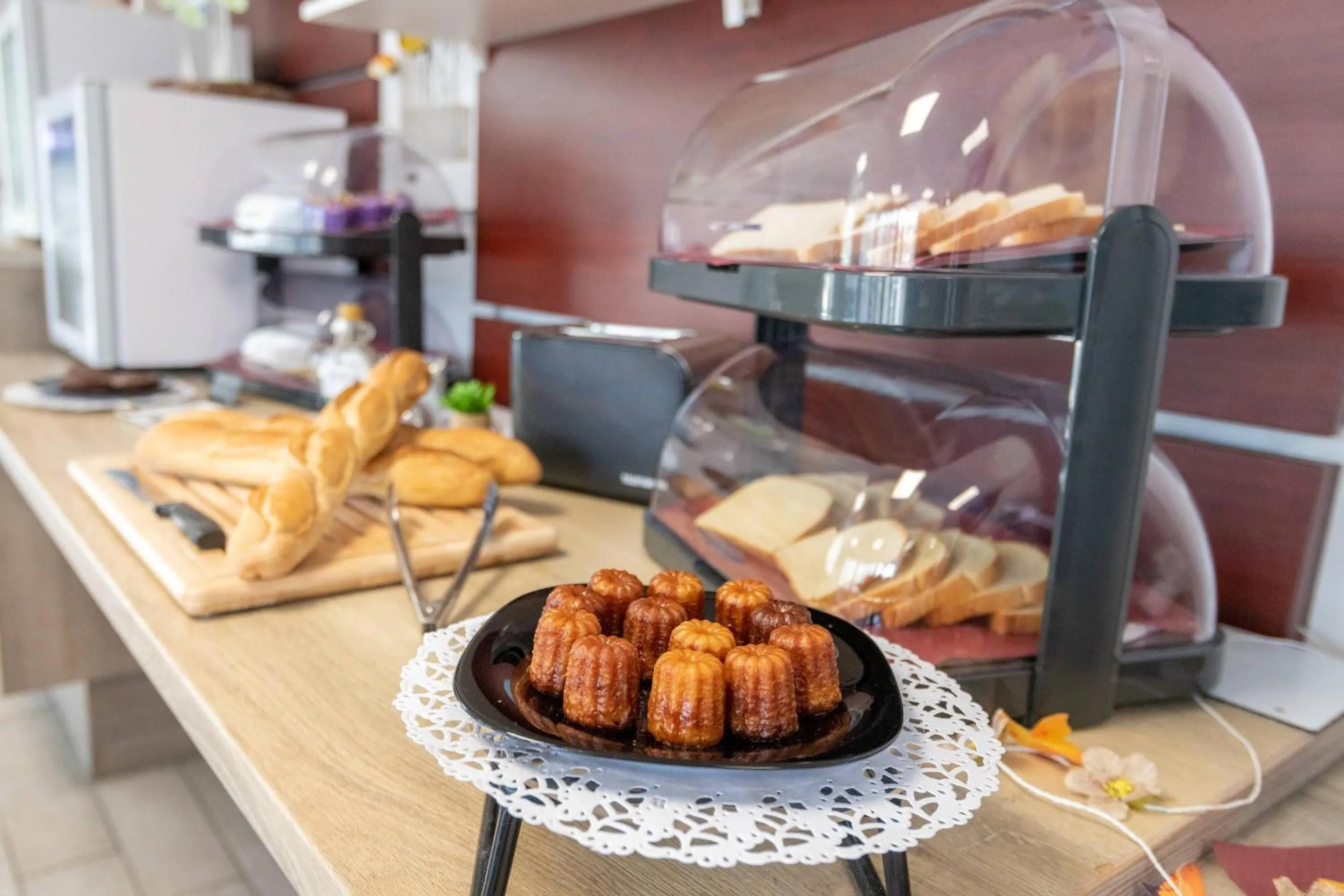 Breakfast in Comfort Aparthotel Cannes Mandelieu