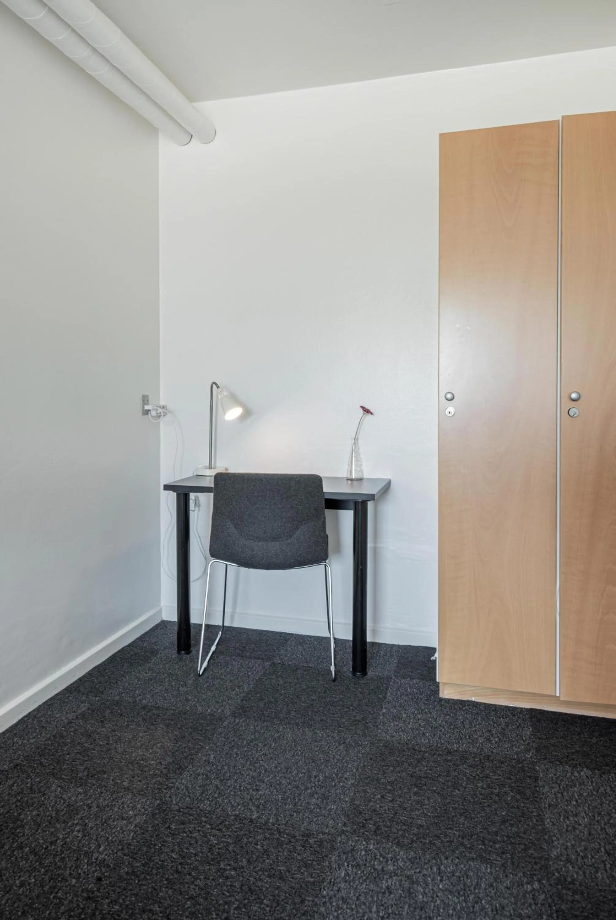 wardrobe in Hotel Nørherredhus