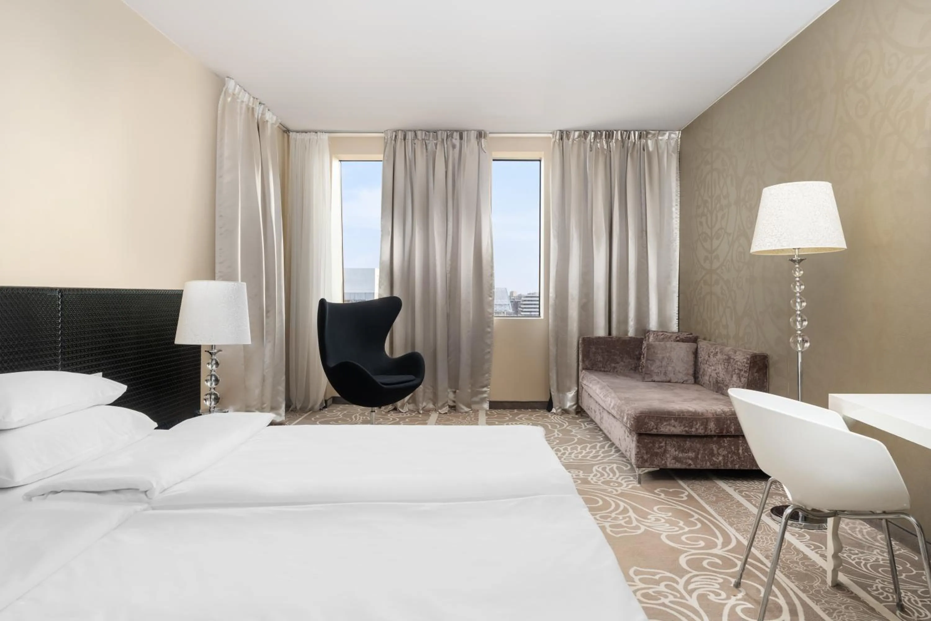 Bed in Falkensteiner Hotel Belgrade Superior