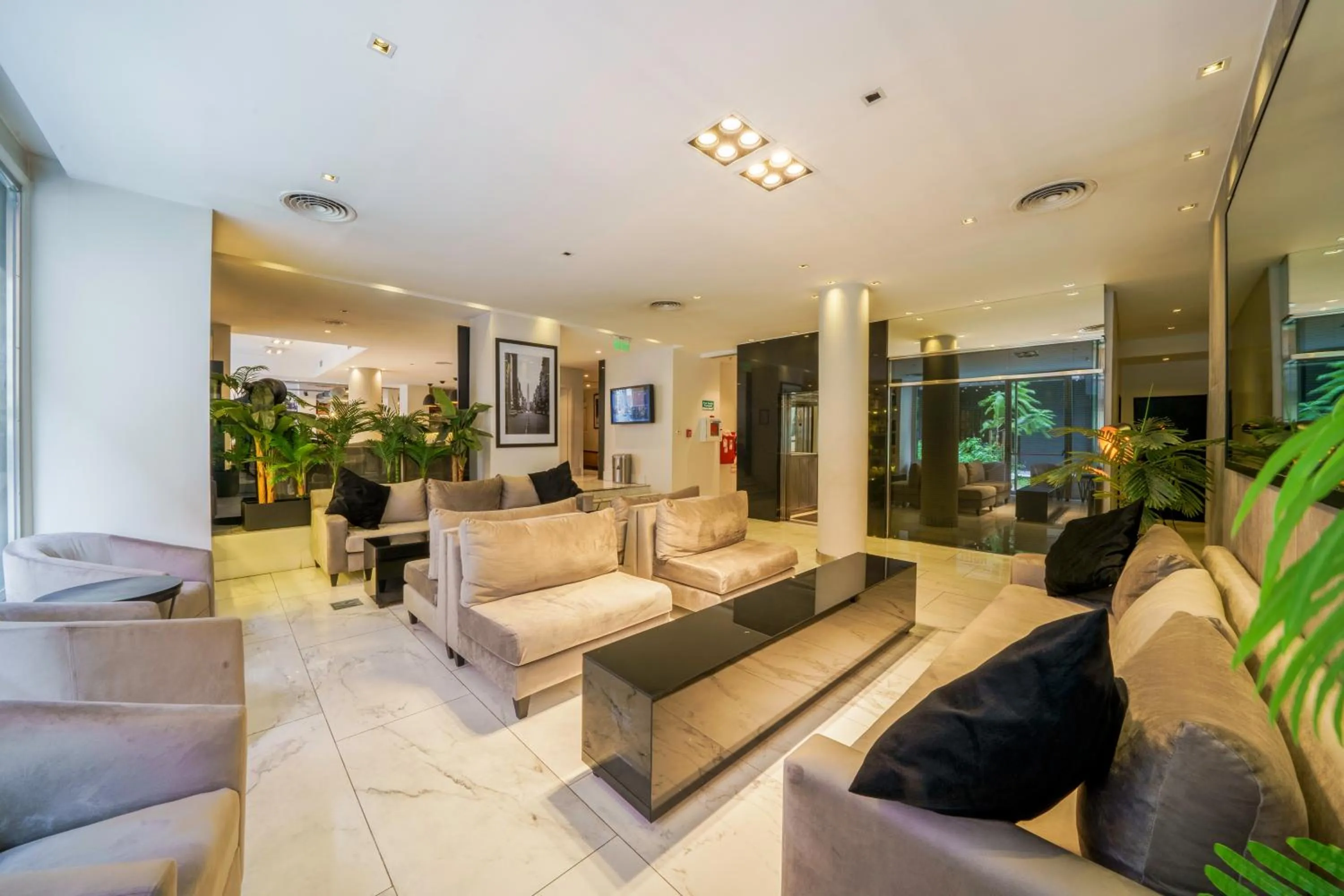 Lobby or reception in Principado Downtown