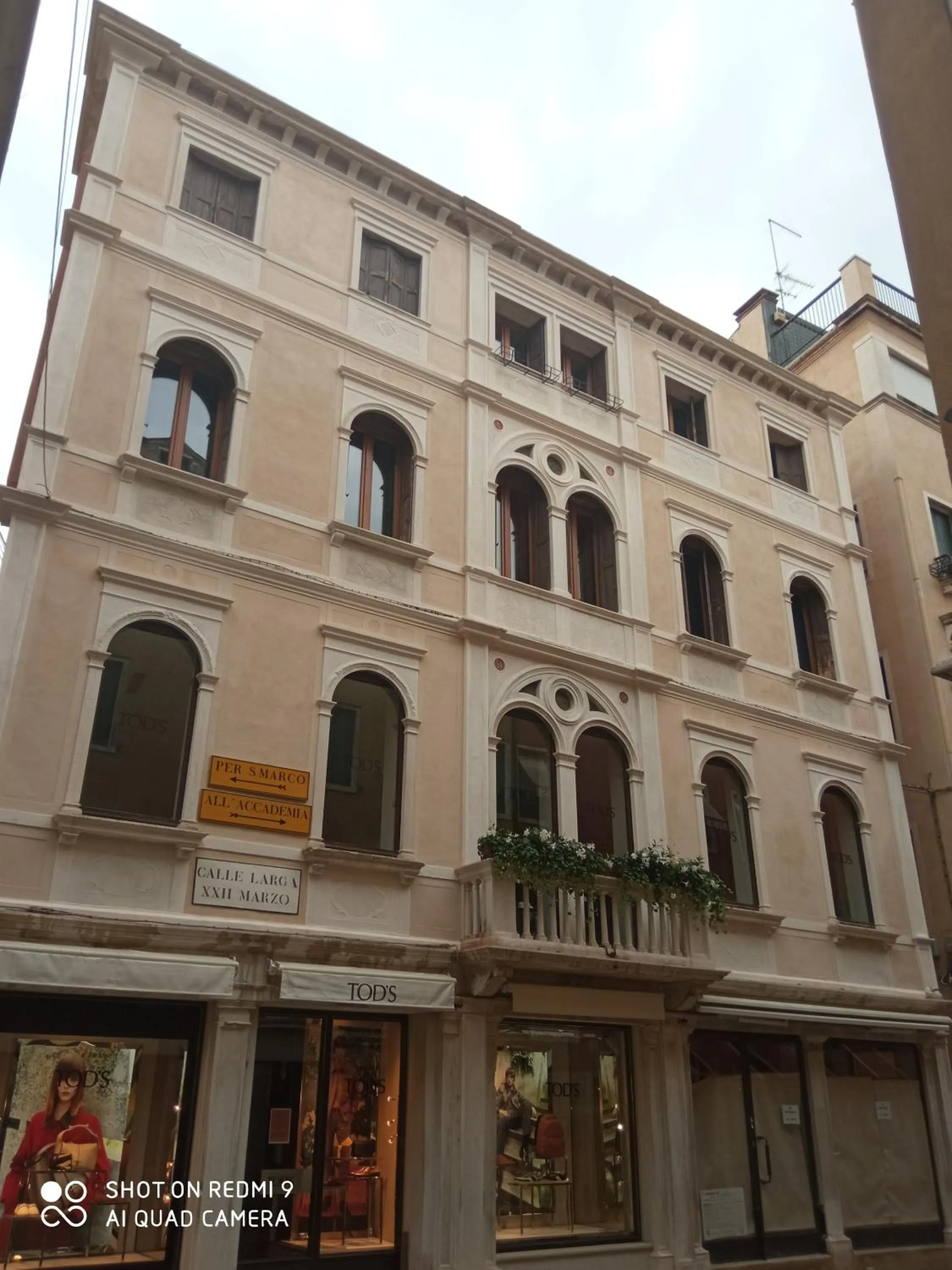 Property building in Ca' Pedrocchi