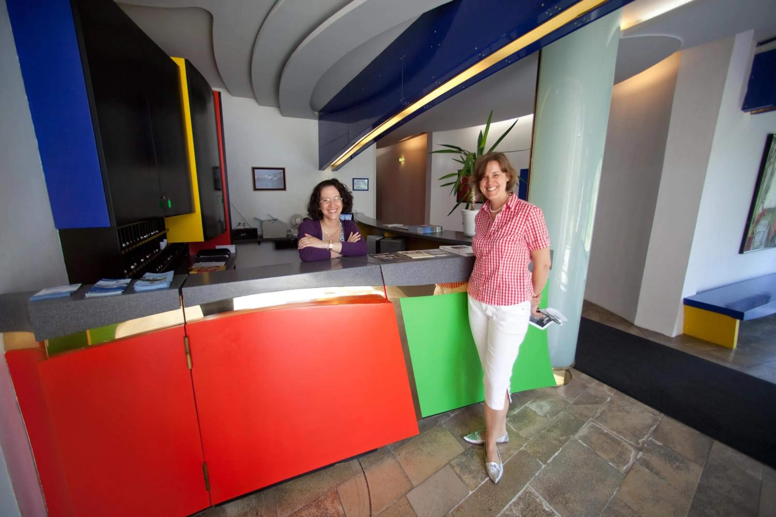 Lobby or reception in Rotel Inn