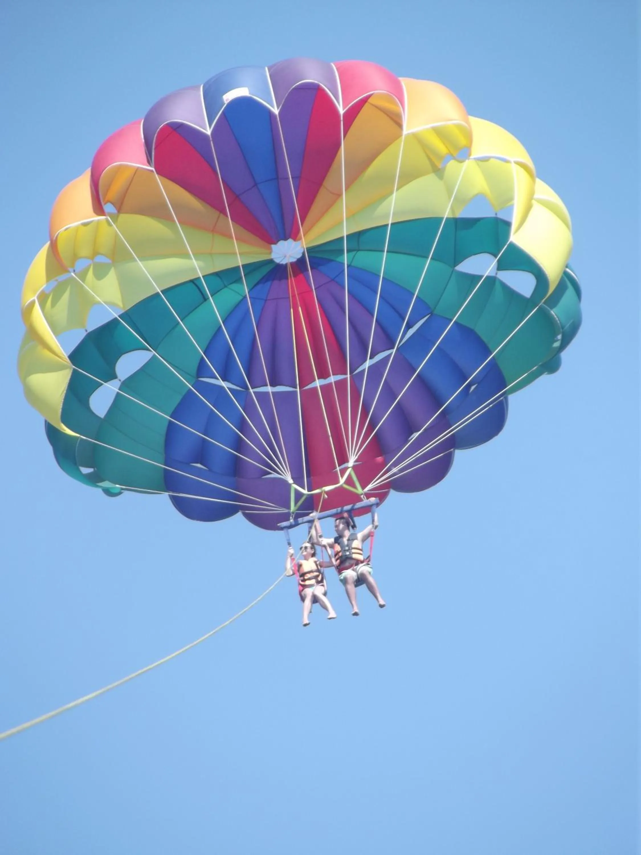 Entertainment in Gun-Ay Hotel