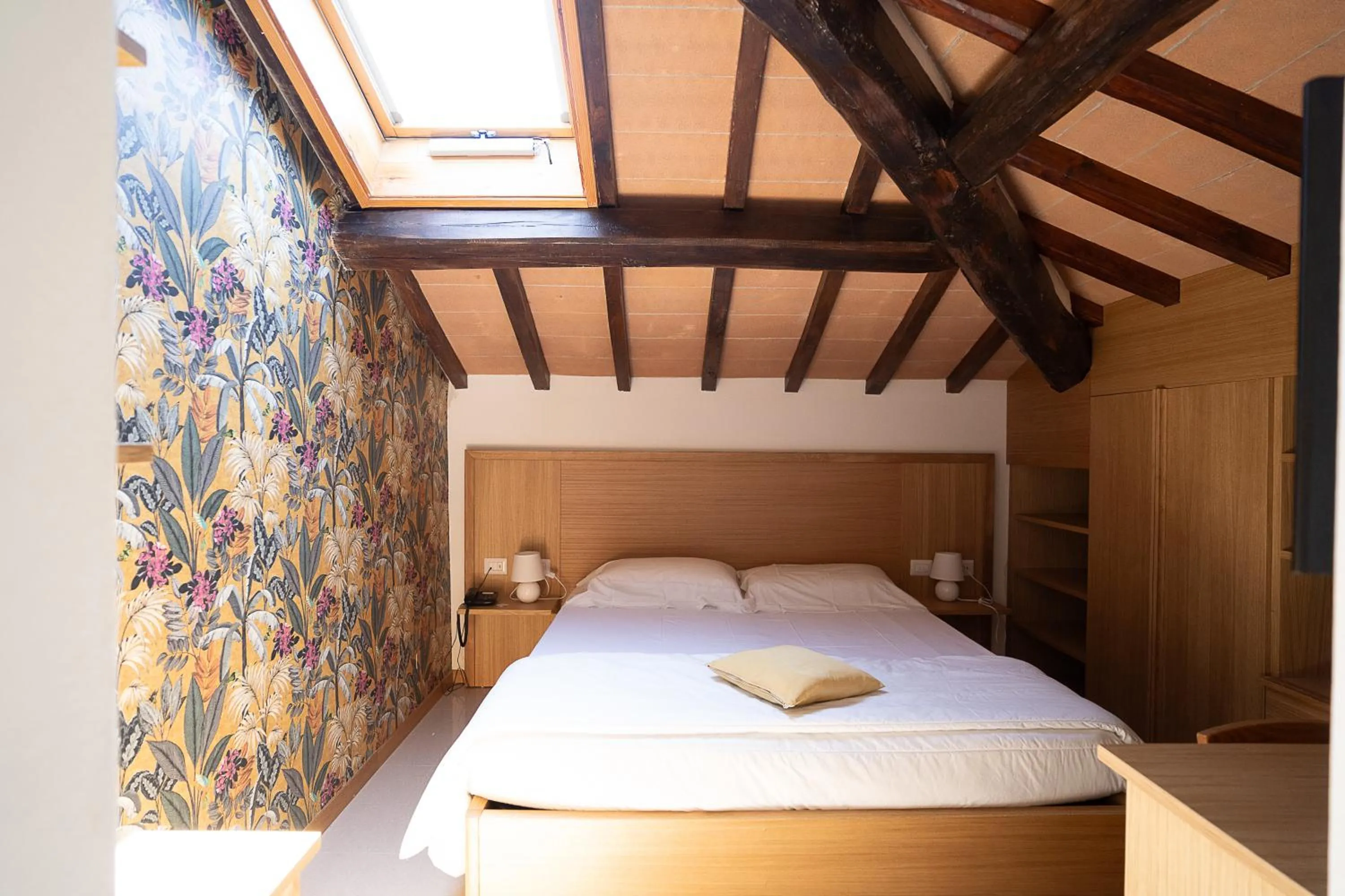 Bed in Hotel Bellonda