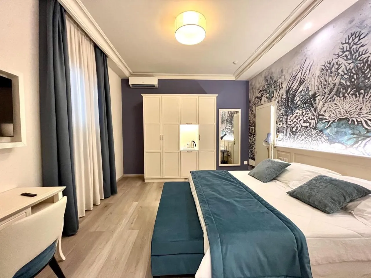 Bed in Hotel Bellonda