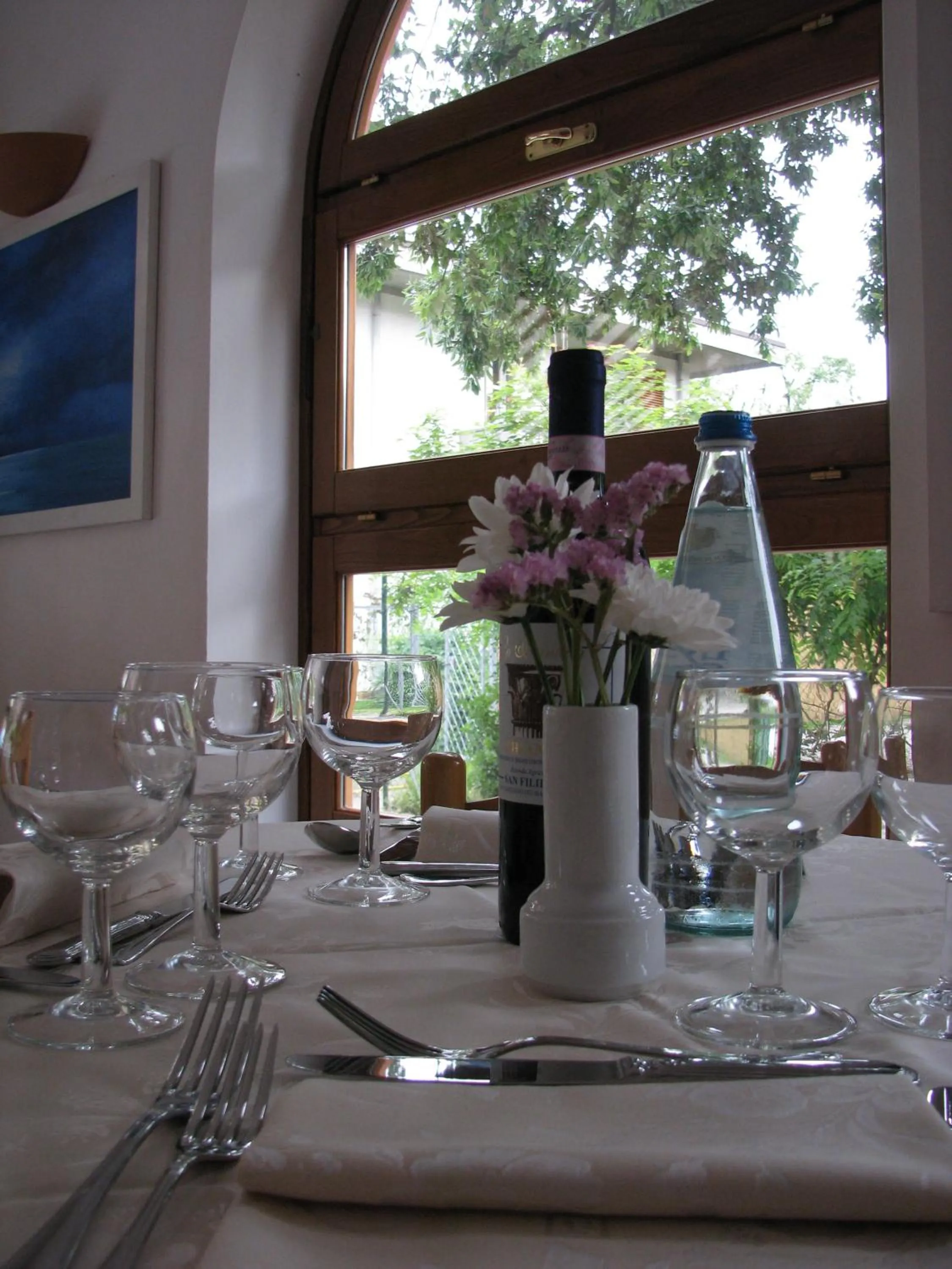 Dining area in Hotel Bellonda